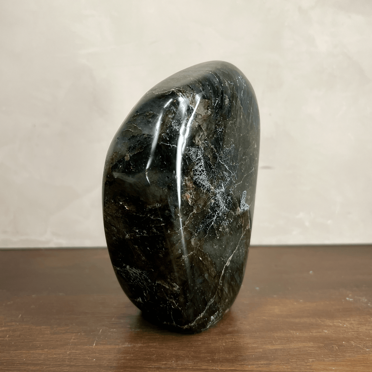 Labradorite Freeform Rounded Stone - Che Cose Belle