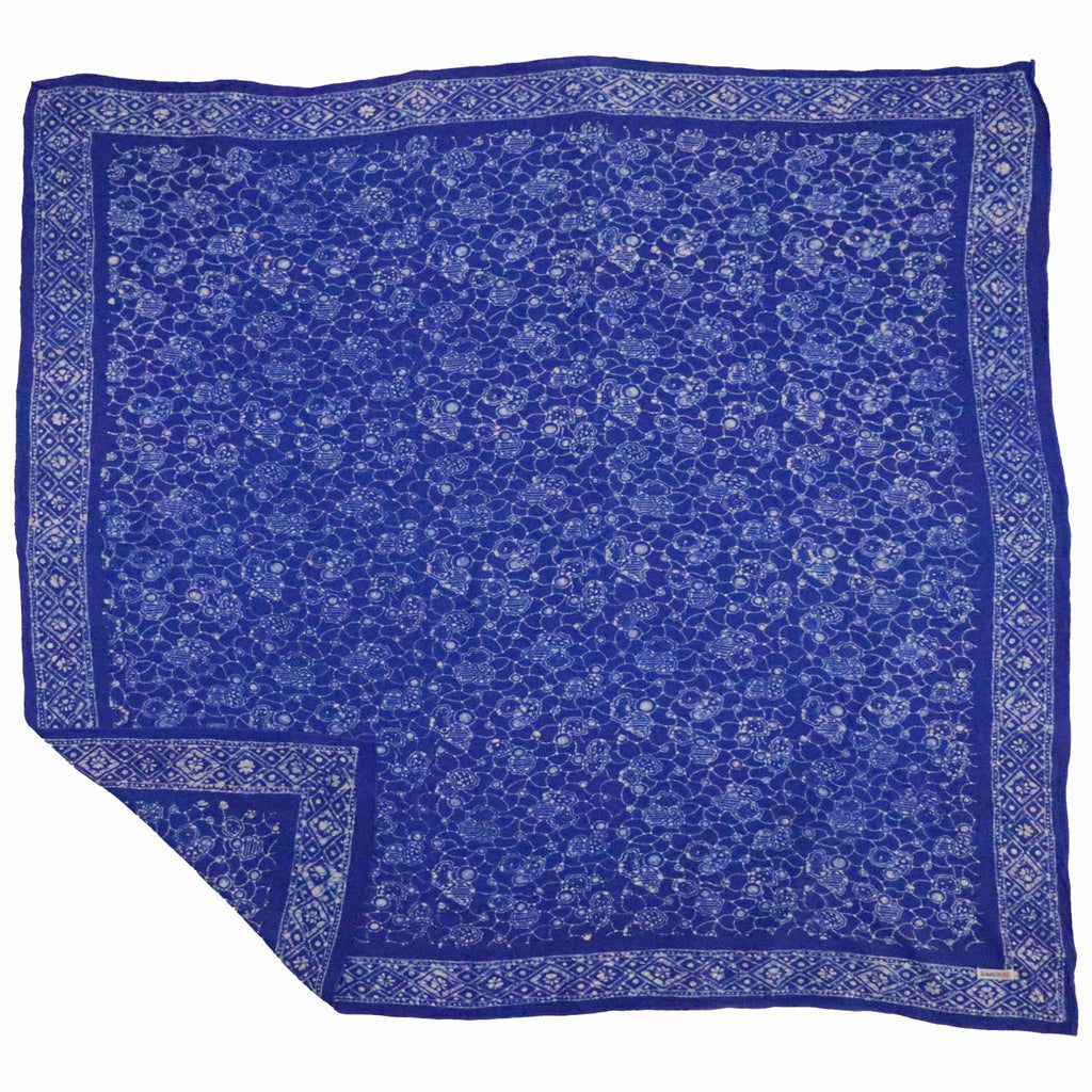 Large 39" Hand Dyed Batik Bandana, 100% Soft Cotton, Boulder, Blue - Che Cose Belle