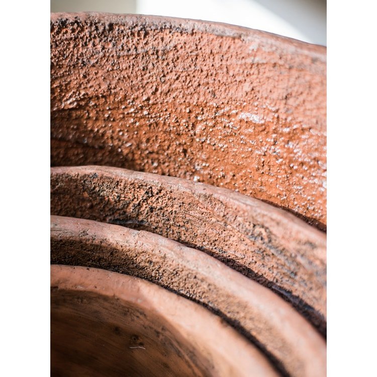 Large Terracotta Red Concrete Planter Pot - Che Cose Belle