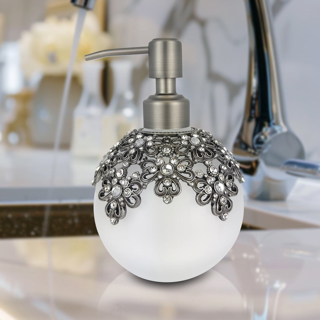 Lavinia Bloom – Modern Decorative Bathroom Accessory Handmade Soap Dispenser, 12 oz - Che Cose Belle
