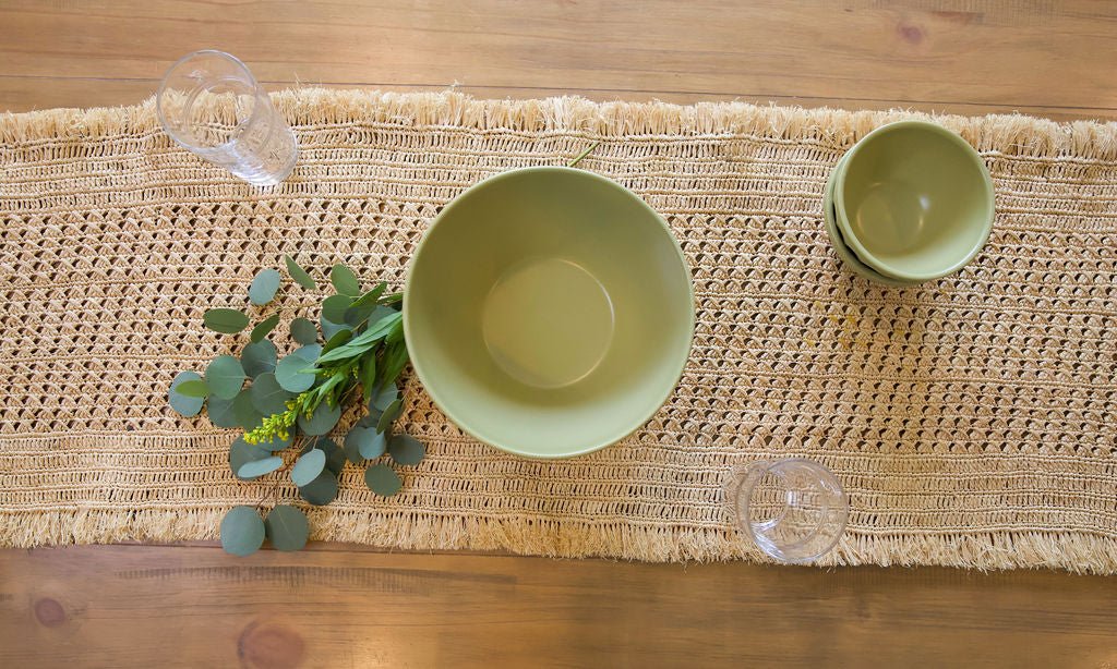 Lazio Crochet Raffia Table Runner, Woven Tabletop - Che Cose Belle