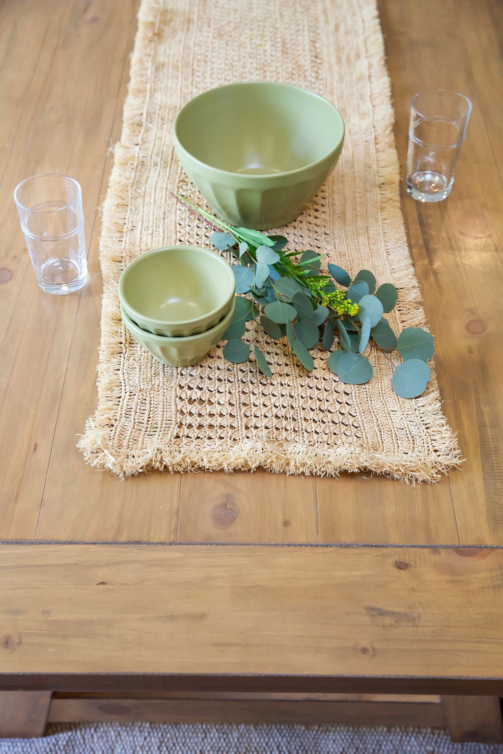 Lazio Crochet Raffia Table Runner, Woven Tabletop - Che Cose Belle