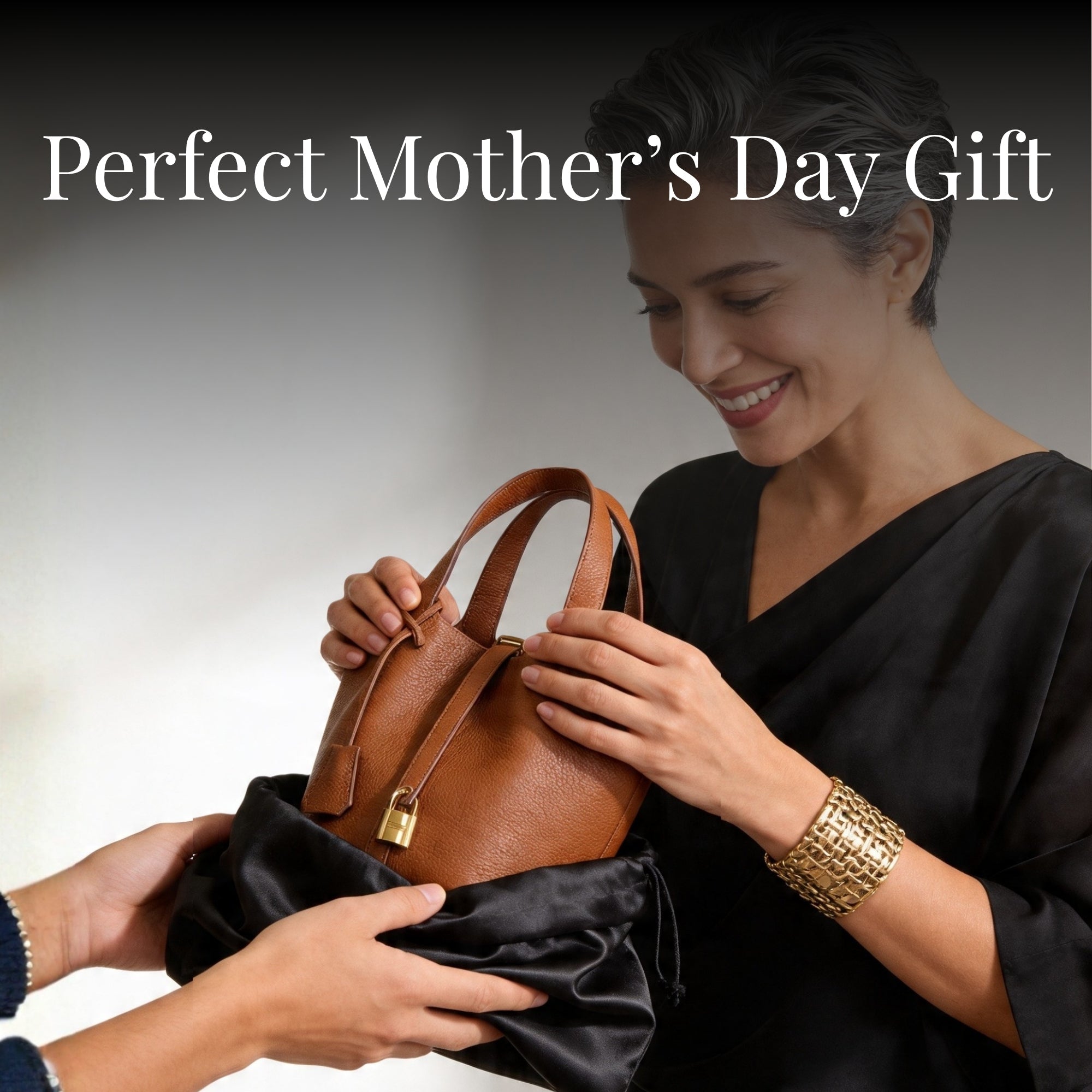 Leather Bucket Bag with Drawstring Pouch – Leather Satchel, Everyday Handbag with Mini Lock Design - Che Cose Belle
