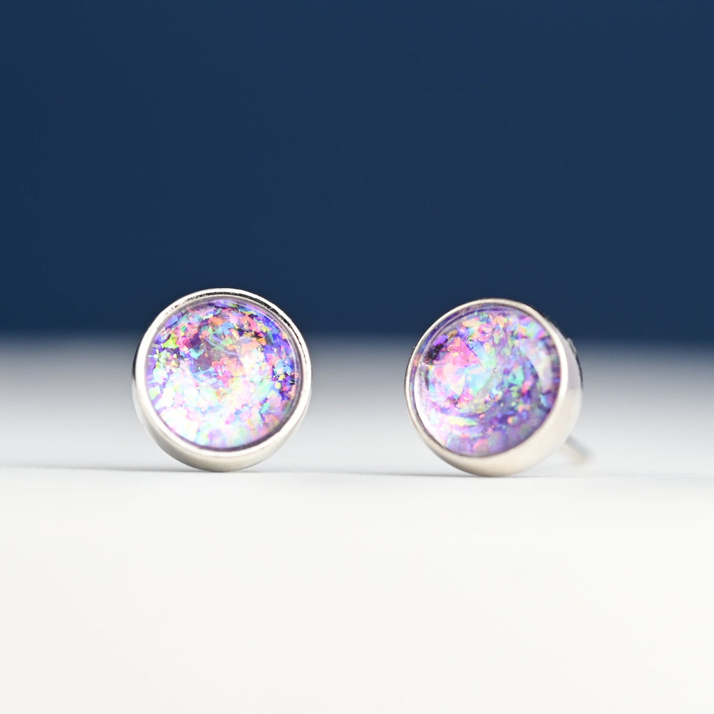 Lora Lavender Silver Stud Earrings - Che Cose Belle
