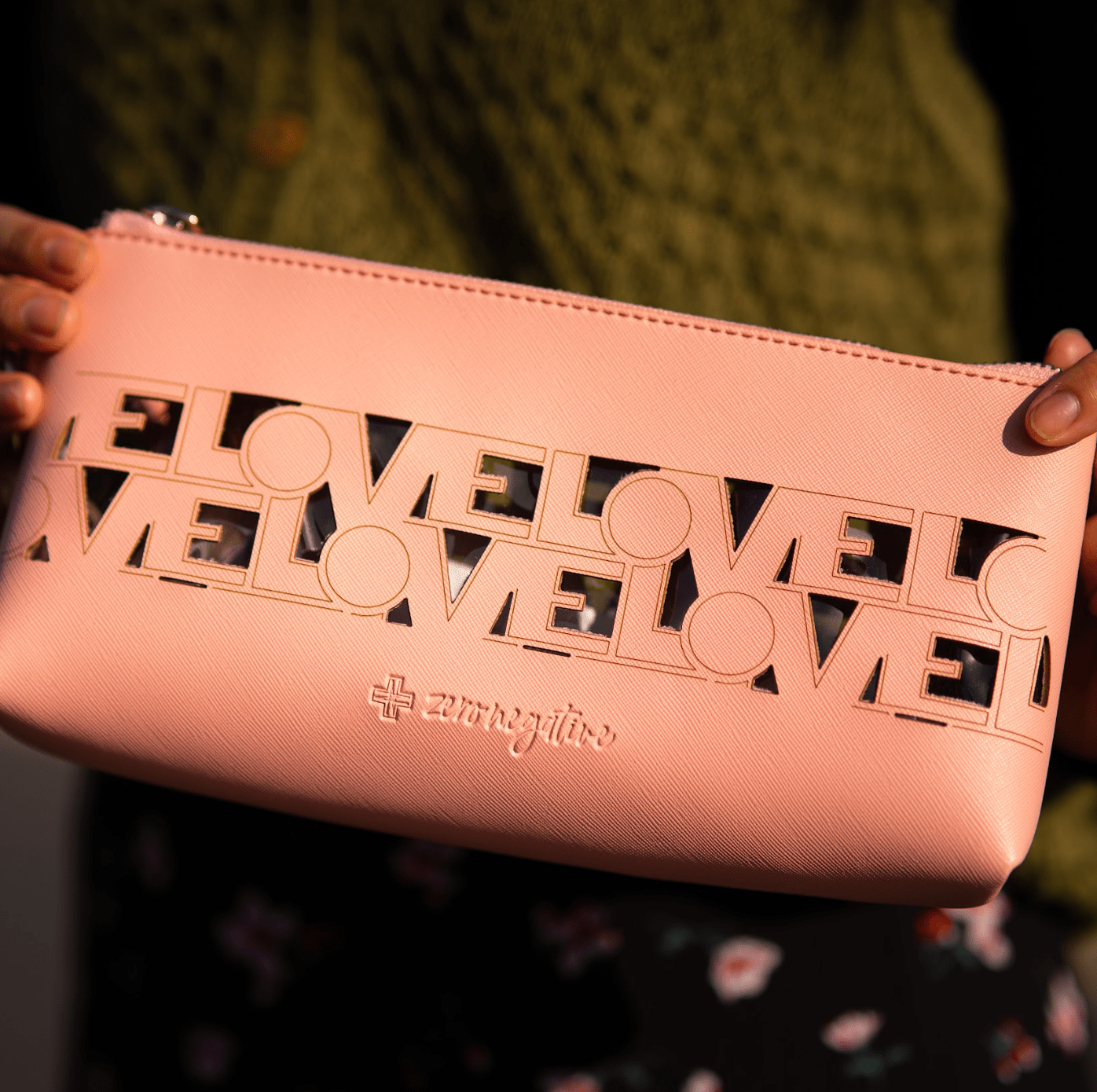 LOVE CLUTCH - Che Cose Belle