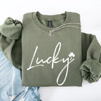 Lucky, Minimalist, St Patrick's Day, Shamrock, Clover, Lucky, Leprechaun Sweatshirt - Che Cose Belle