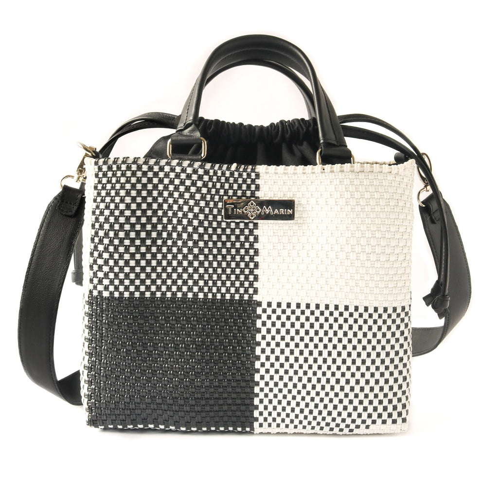 Lucy Medium Woven Crossbody Drawstring Bag - Che Cose Belle