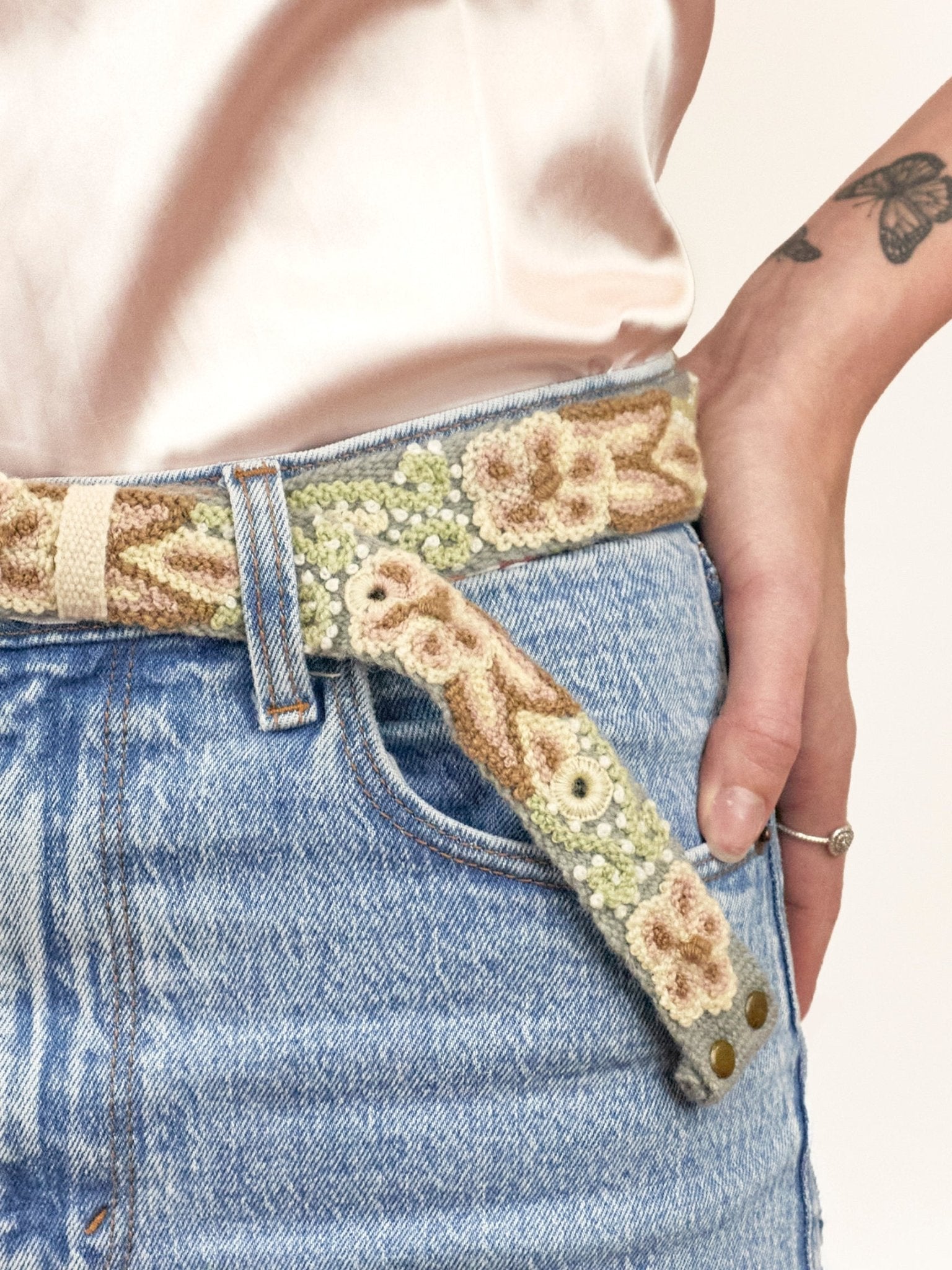 Luisa Emboidered Skinny Belt - Che Cose Belle