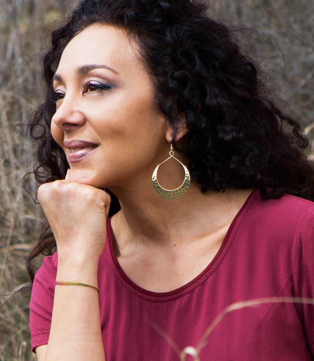 Lunar Crescent Hammered Hoop Earrings - Che Cose Belle