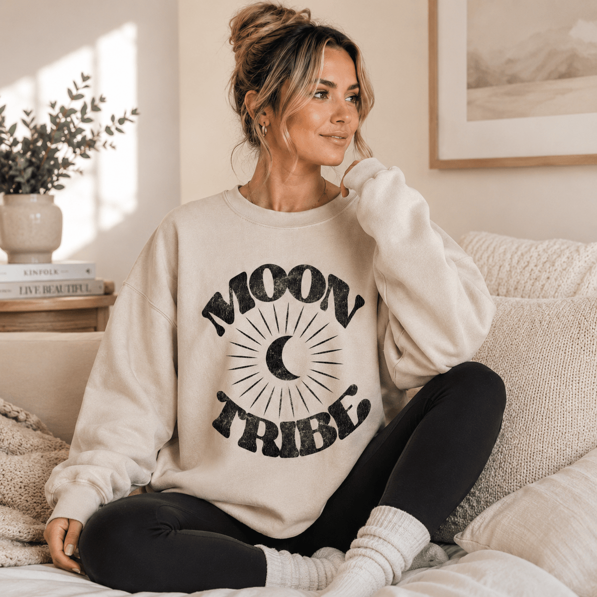 Lunar Essence Fleece Crew – Moon Tribe Graphic Sweatshirt - Che Cose Belle