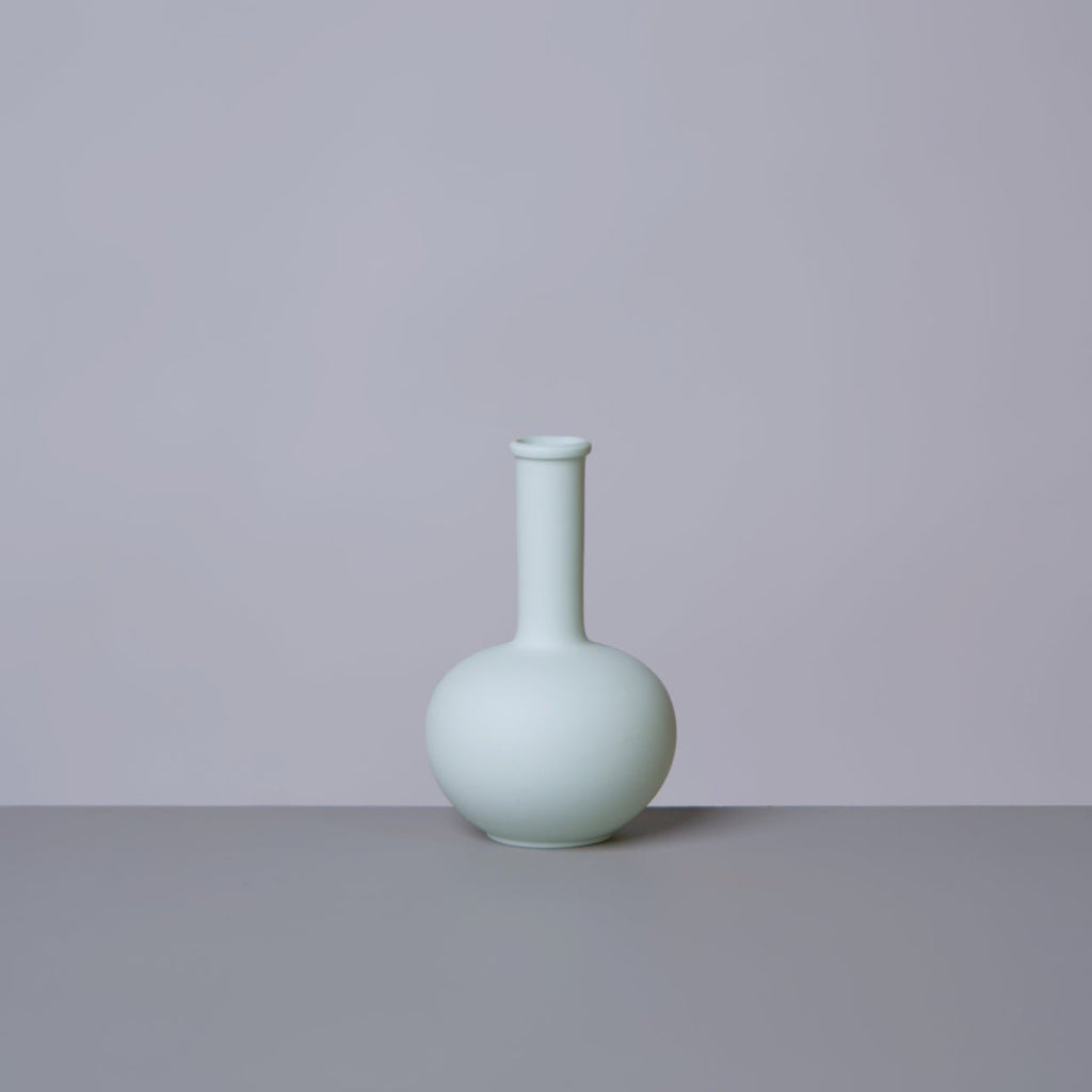 Matte Porcelain Mini Beauty Vase - Che Cose Belle