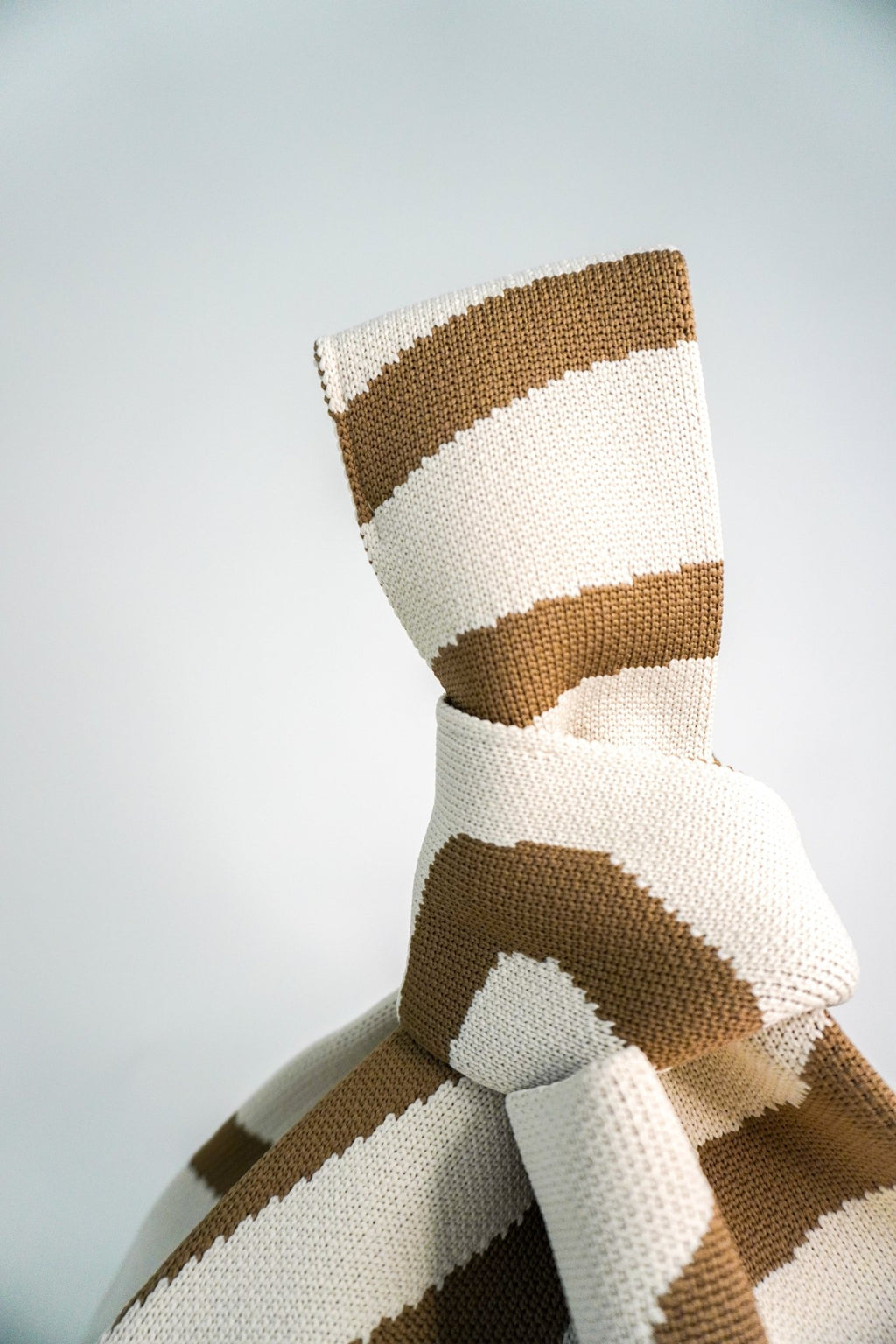 Meander Beige Handbag - Che Cose Belle