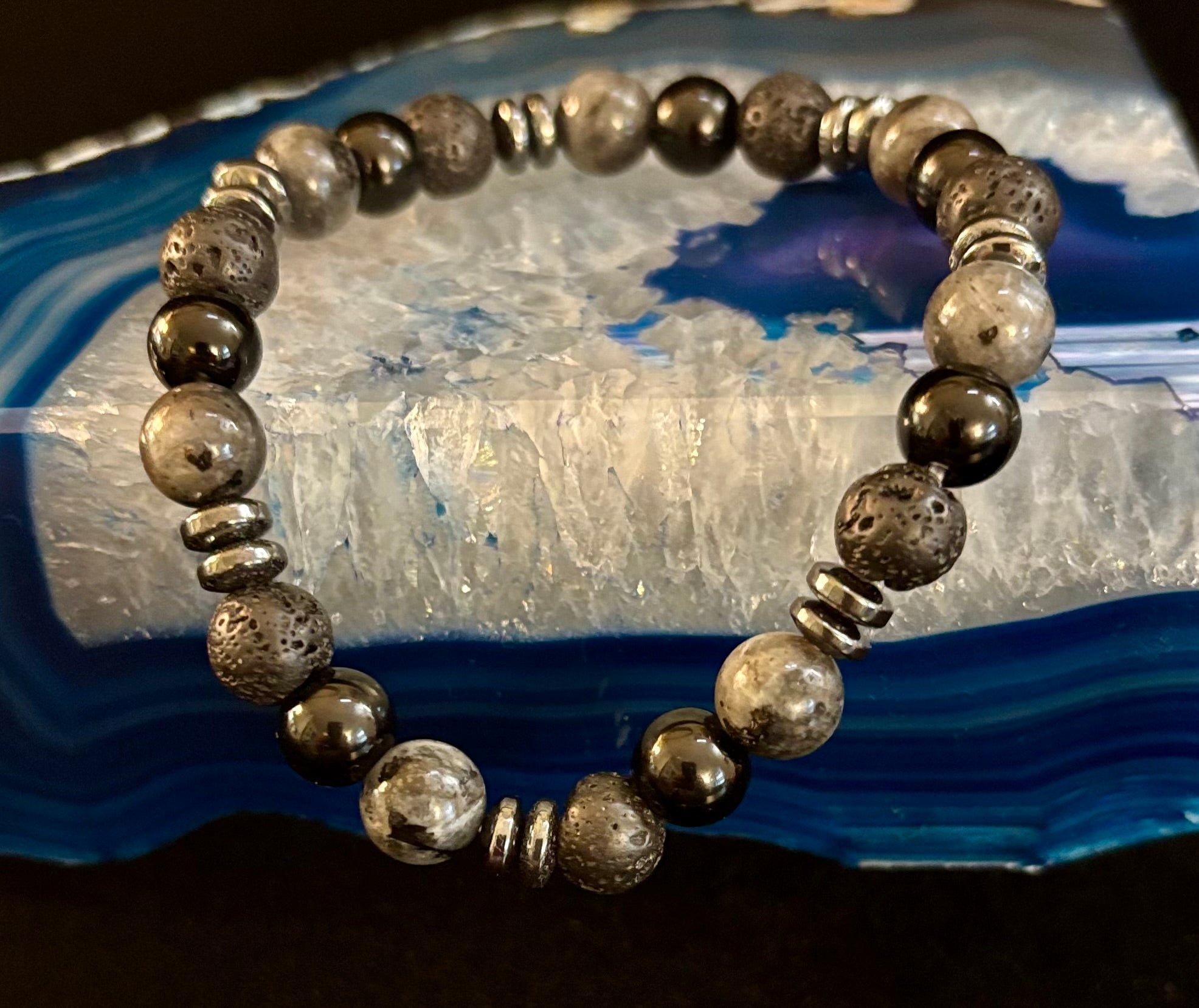 Men's Mystic Warrior Bracelet – Labradorite, Black Onyx & Lava Rock with Black Metal Spacers (Fits Large Wrists) - Che Cose Belle