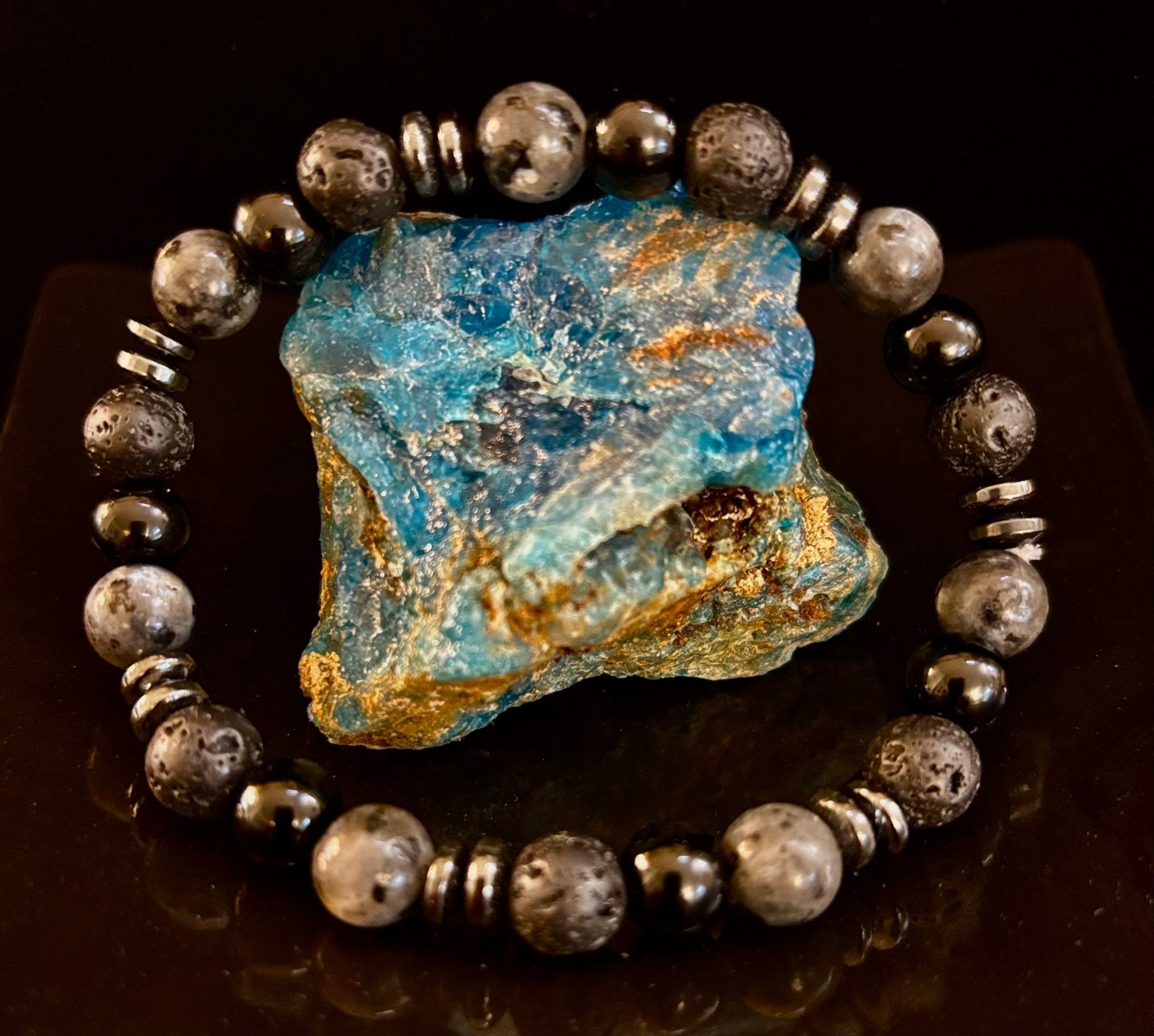 Men's Mystic Warrior Bracelet – Labradorite, Black Onyx & Lava Rock with Black Metal Spacers (Fits Large Wrists) - Che Cose Belle