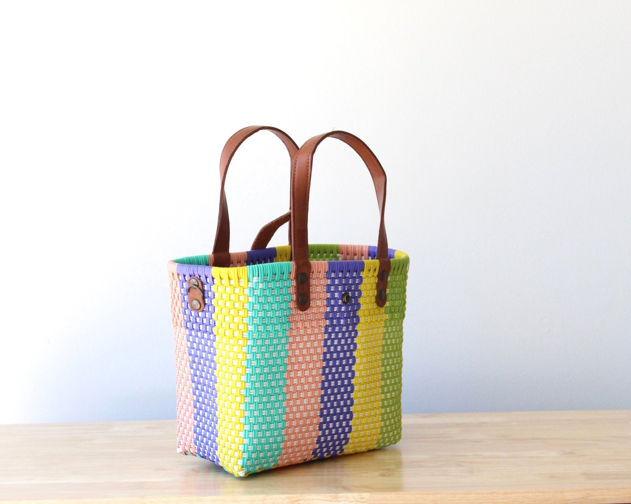 MexiMexi Colorful Woven Tote Bag – Leather Handles & Strap – Handmade in Mexico - Che Cose Belle