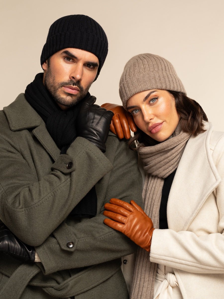 Milano (black) - Italian 100% cashmere ribbed beanie (unisex) - Che Cose Belle