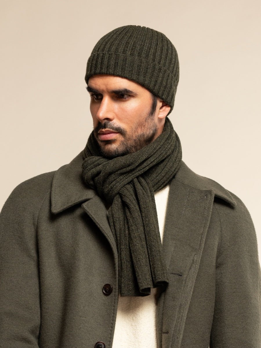 Milano (dark green) - Italian 100% cashmere ribbed beanie (unisex) - Che Cose Belle