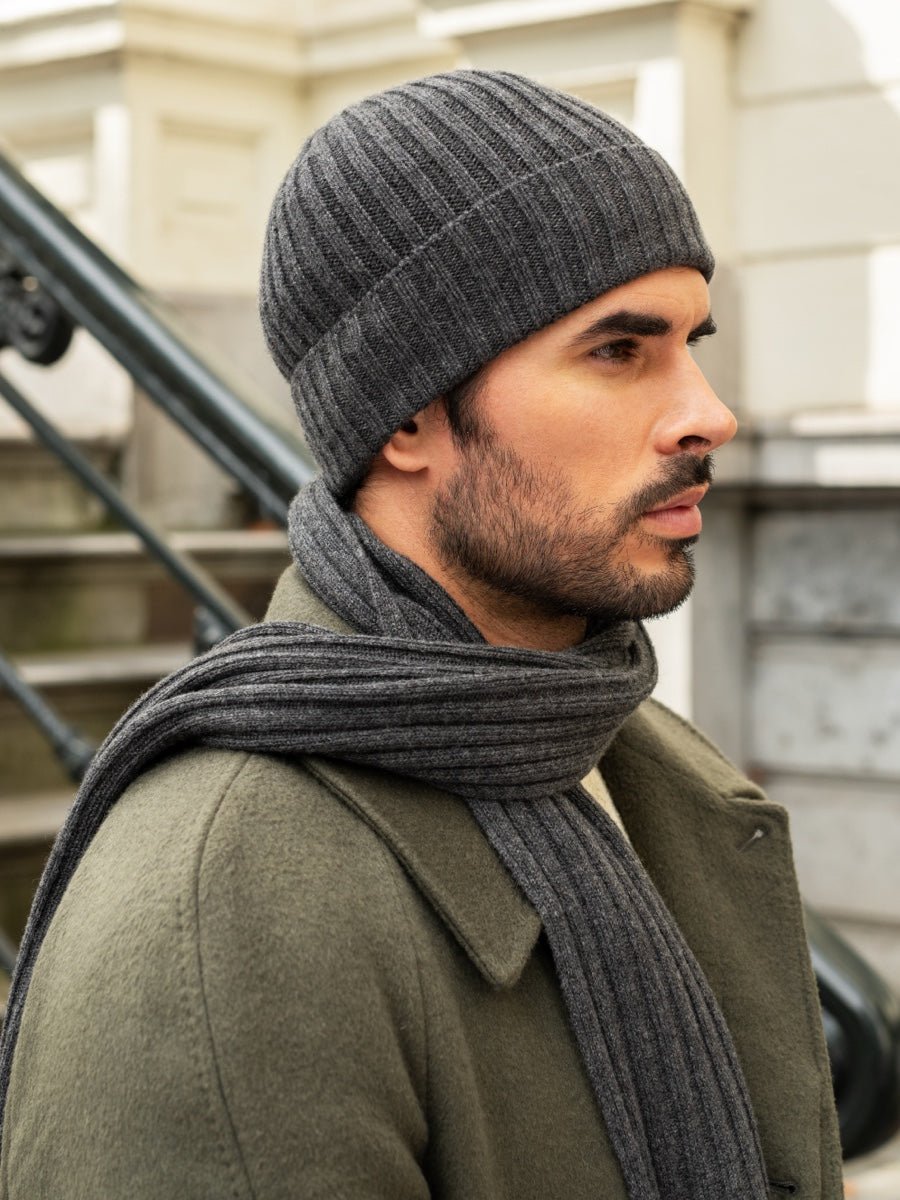 Milano (dark grey) - Italian 100% cashmere ribbed beanie (unisex) - Che Cose Belle