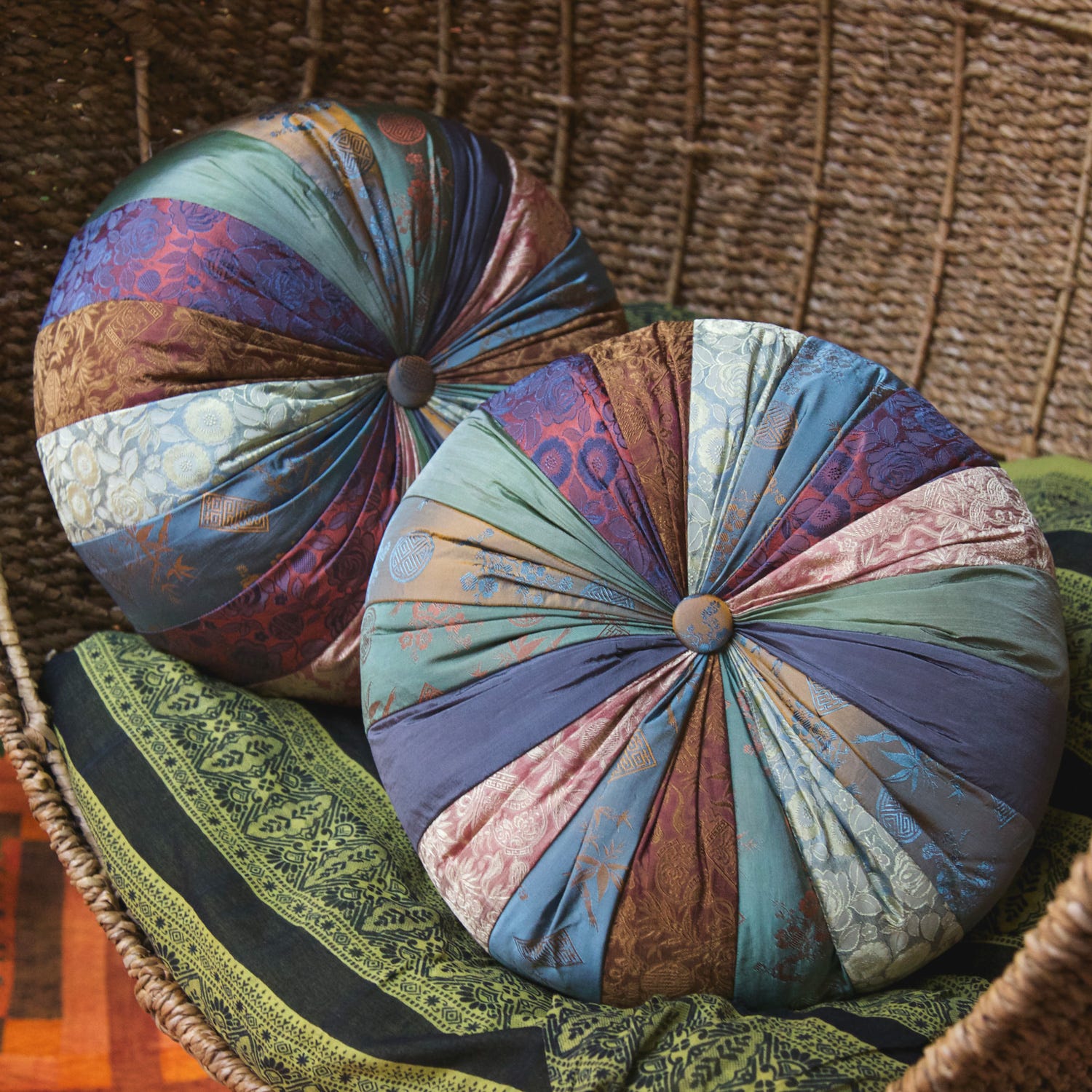 Mindful Yoga Pillow - Che Cose Belle