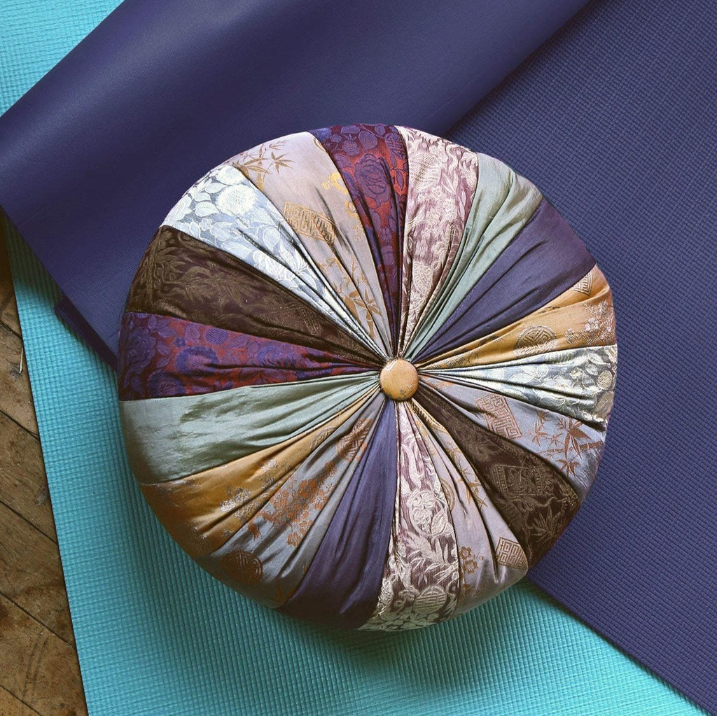 Mindful Yoga Pillow - Che Cose Belle
