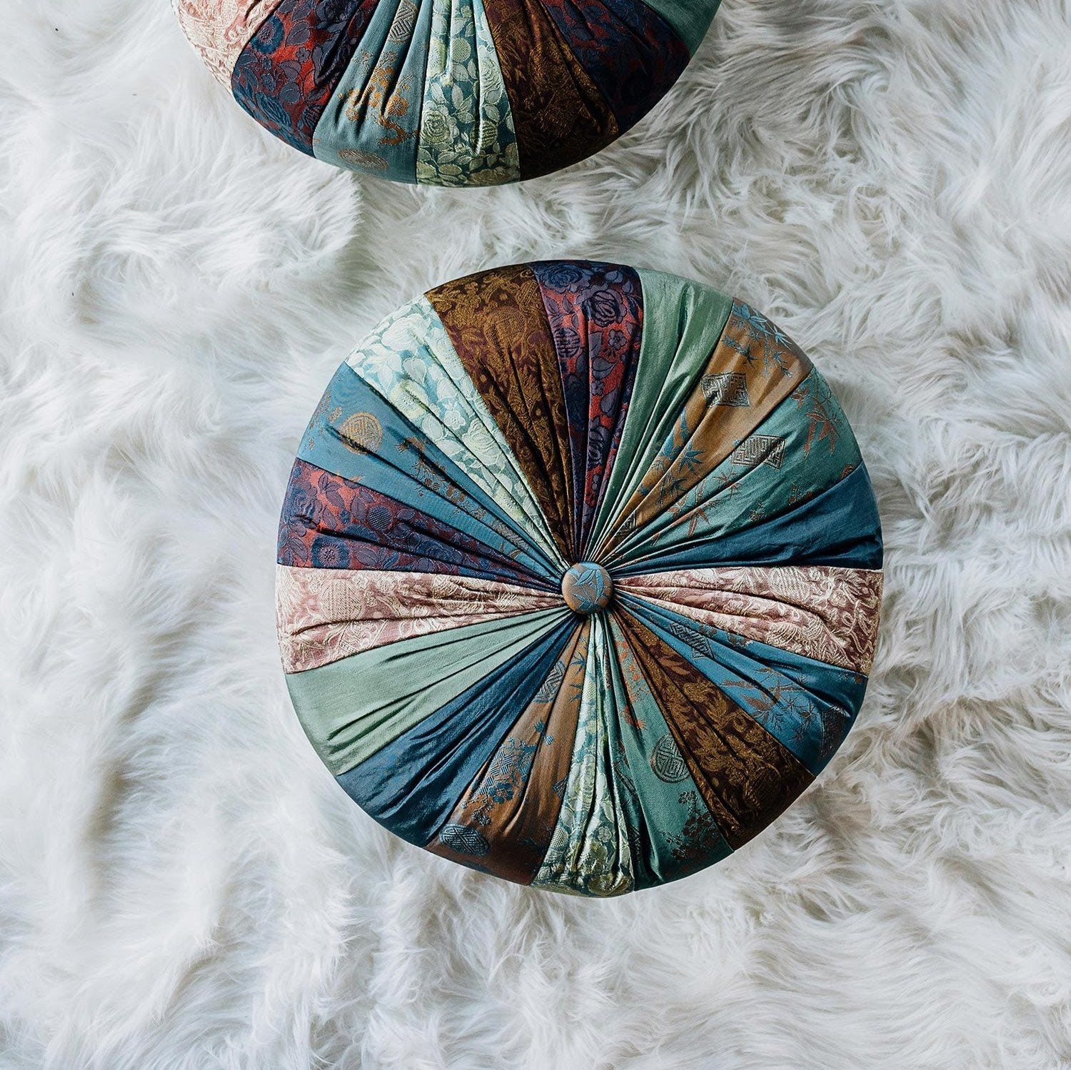 Mindful Yoga Pillow - Che Cose Belle
