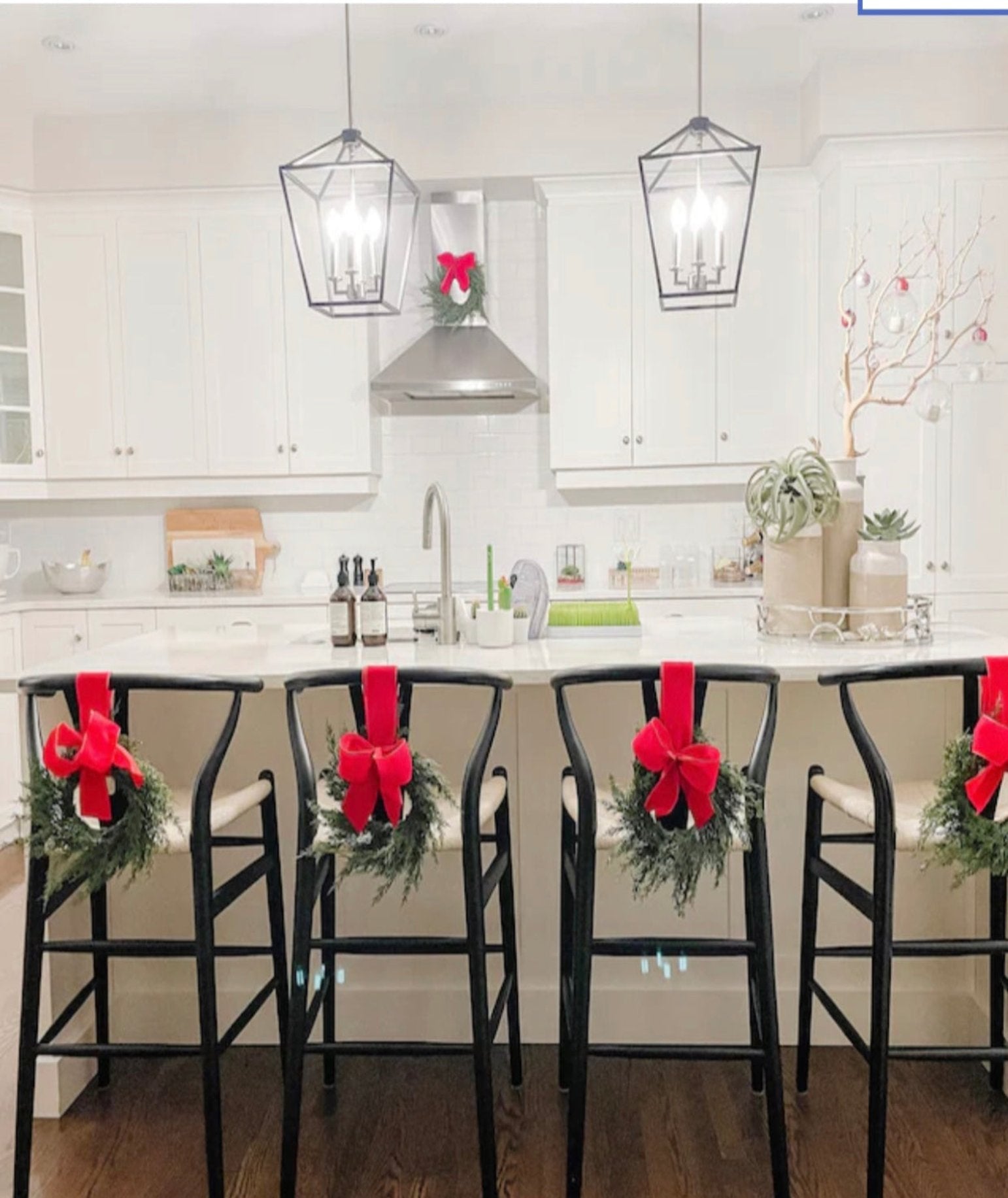 Mini Christmas Cabinet Wreath - Che Cose Belle