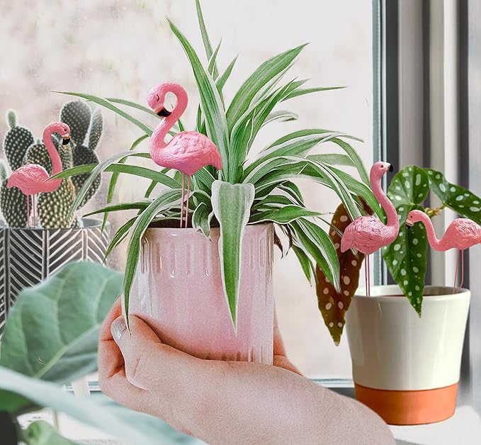 Mini Flamingos Figurines with Stakes - Set of 4 Small Flamingos Garden Gifts for Women Resin for Flower/Plant Pot Decorations - Miniature Fairy Garden - Che Cose Belle