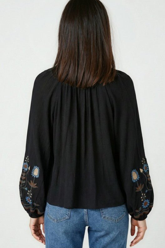 Miss Sparkling Bohemian Embroidered Floral Blouse - Che Cose Belle