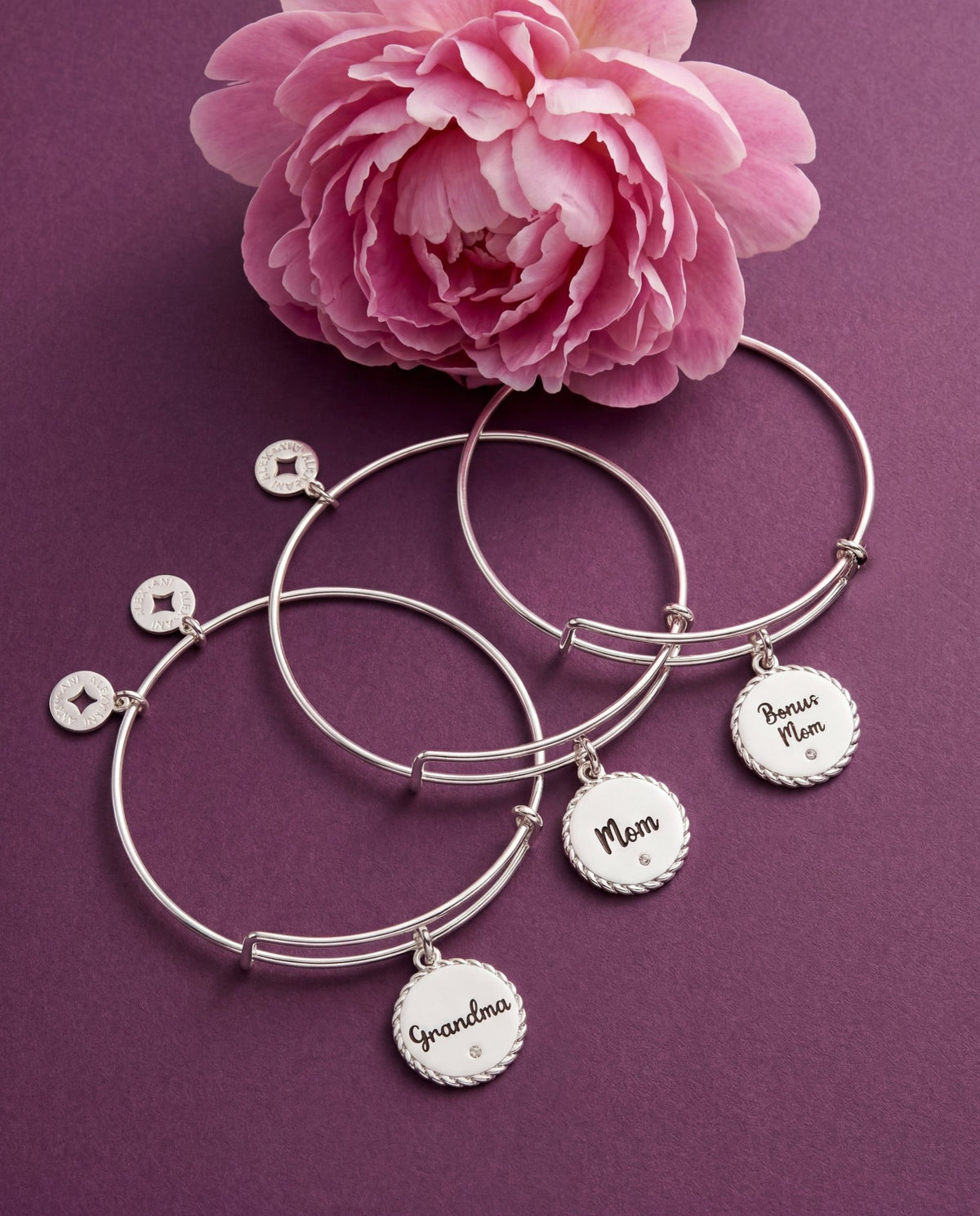 Mom 'Bonded By Love, Connected For Life' Charm Bangle - Che Cose Belle