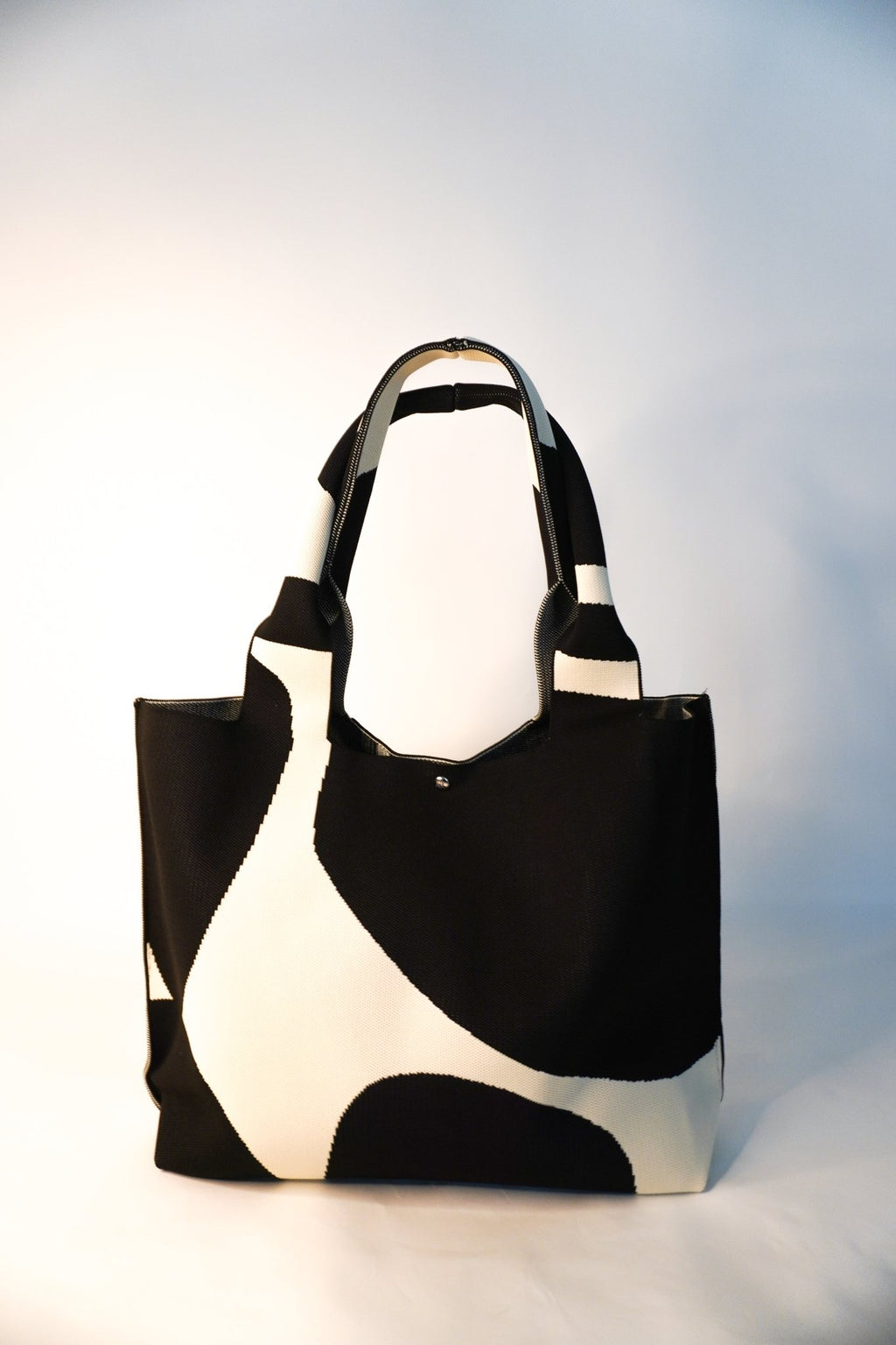 MOOdy Black Signature Tote - Che Cose Belle
