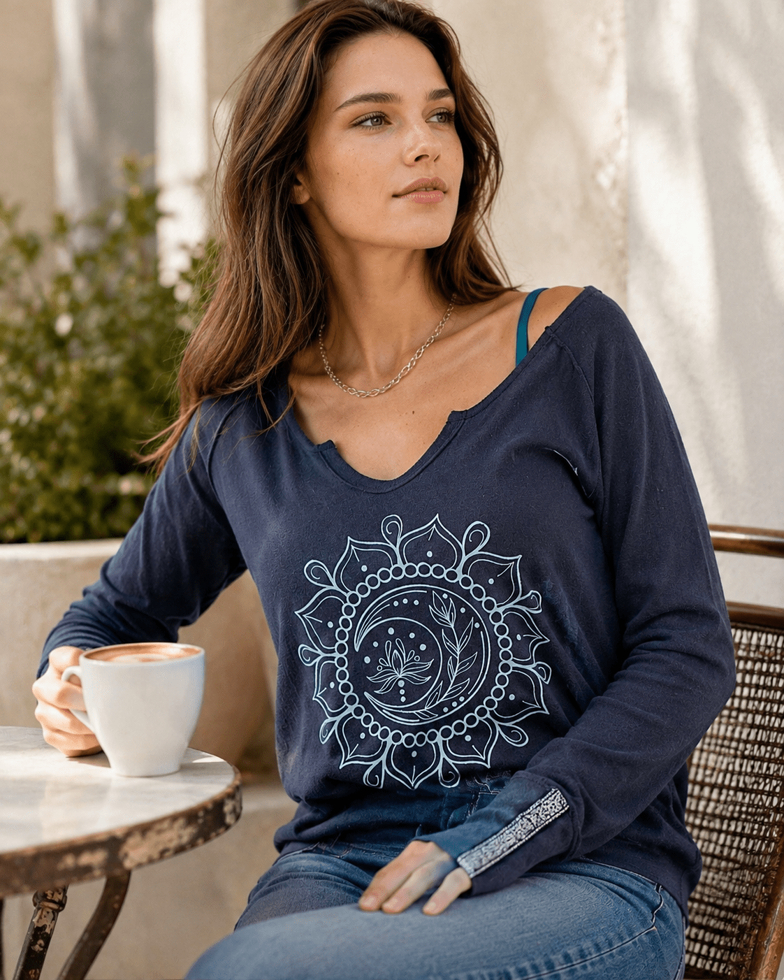 Moon Mandala Navy Cotton V-Neck - Che Cose Belle