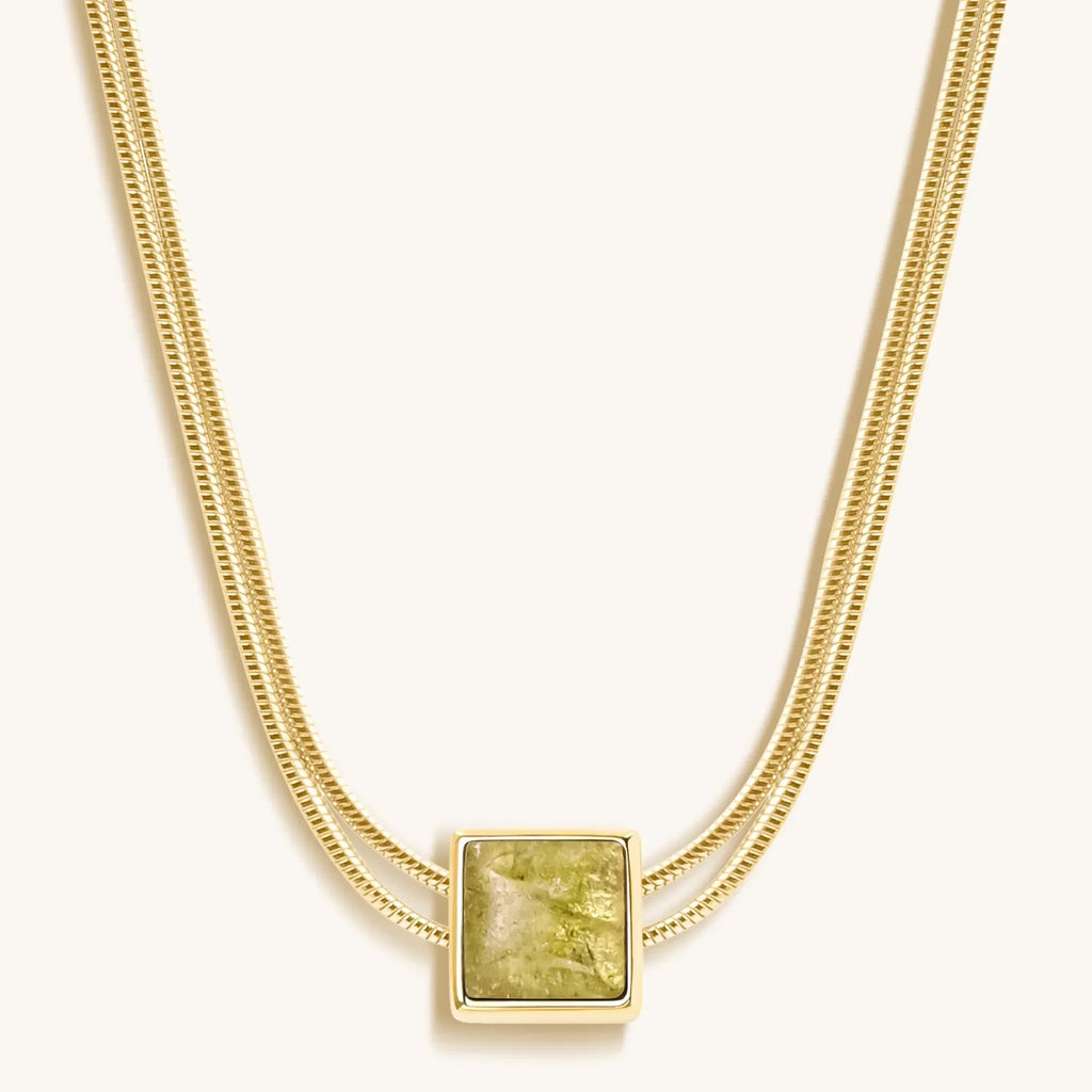 Motivate & Inspire - Peridot Evil Eye August Birthstone Necklace - Che Cose Belle