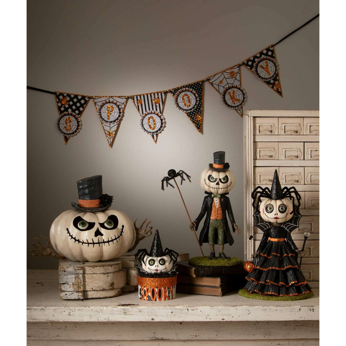 Mrs. Casperita's Night Out | Halloween Decor | Bethany Lowe - Che Cose Belle