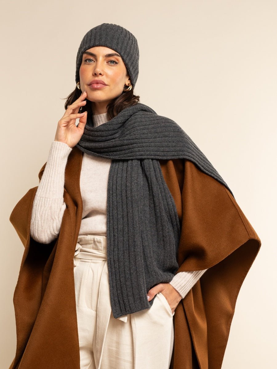 Napoli (dark grey) - Italian 100% cashmere ribbed scarf (unisex) - Che Cose Belle