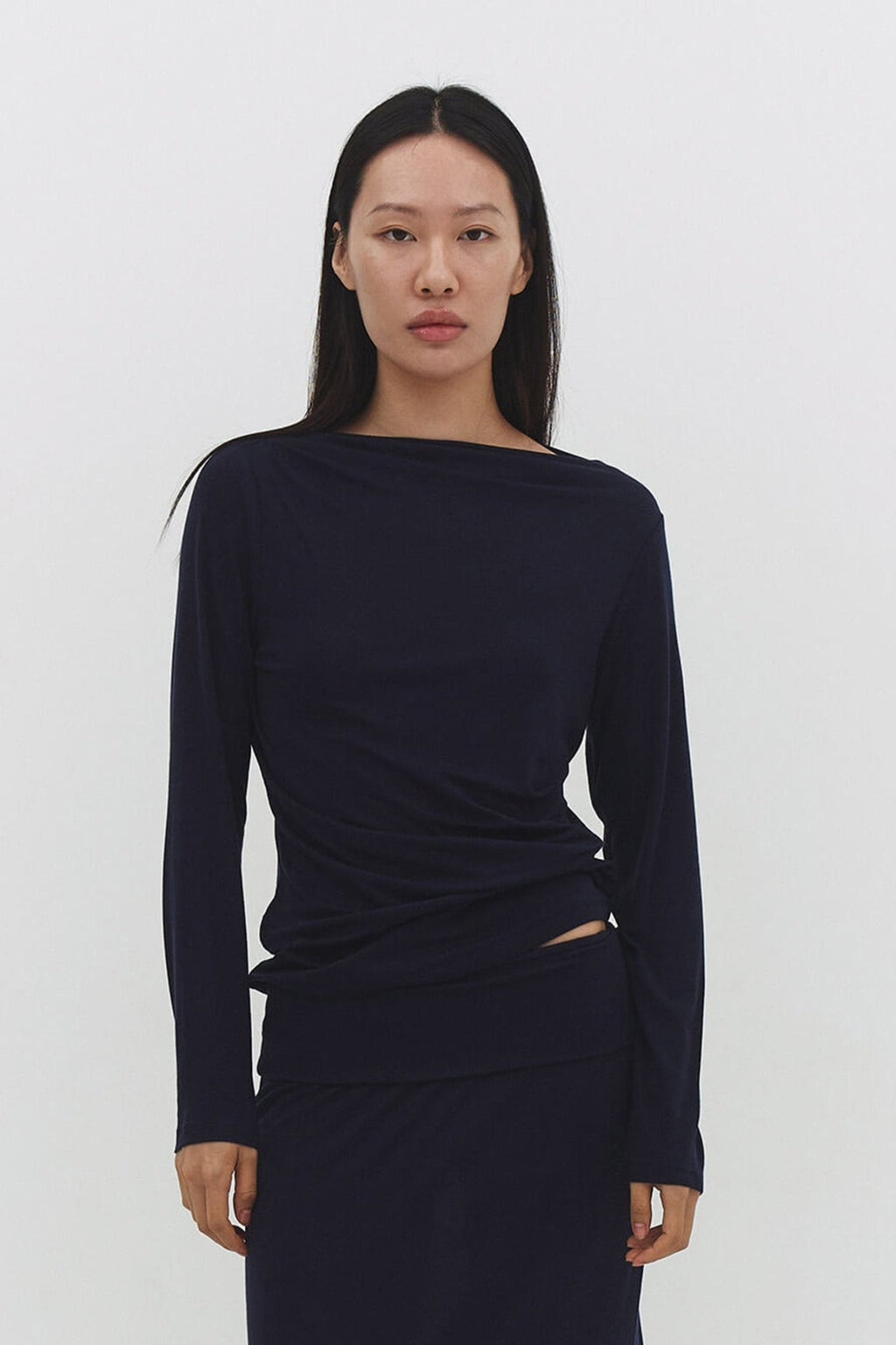 NARAE LONG SLEEVE TOP IN NAVY - Che Cose Belle
