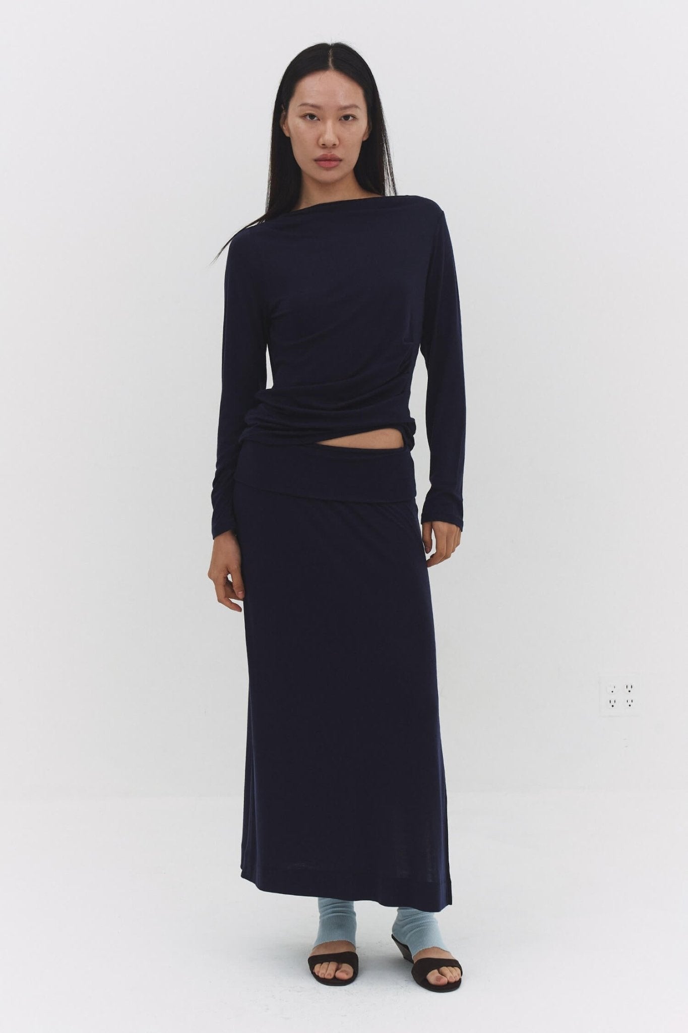 NARAE LONG SLEEVE TOP IN NAVY - Che Cose Belle