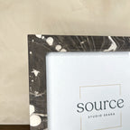 Neue Hand Marbled Wood Picture Frame - Black & White (8x8) - Che Cose Belle