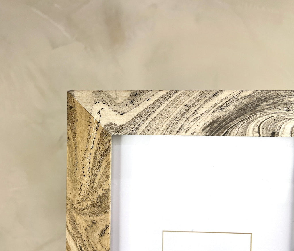 Neue Hand Marbled Wood Picture Frame - B&W & Neutrals (5x7) - Che Cose Belle