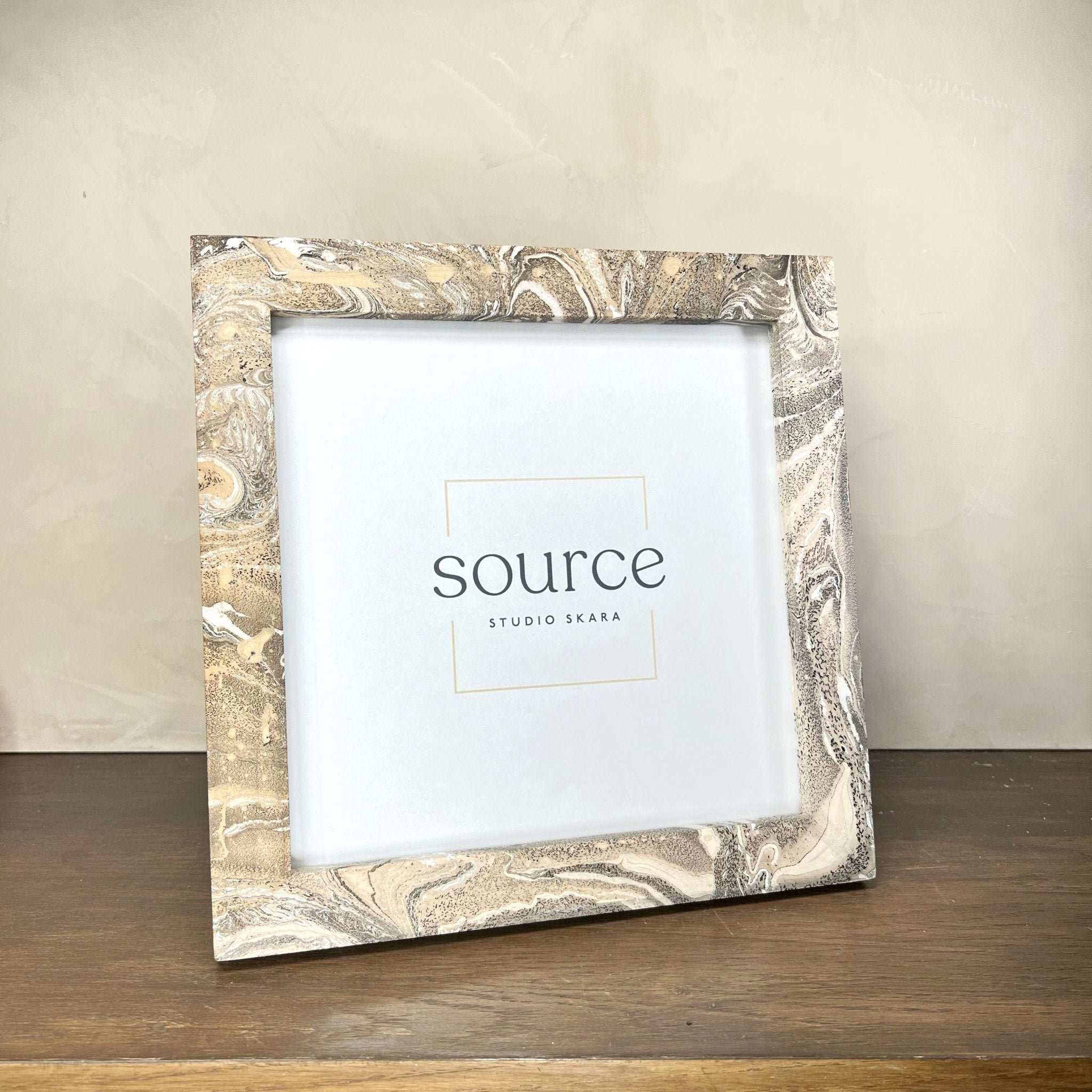 Neue Hand Marbled Wood Picture Frame - Natural (8x8) - Che Cose Belle