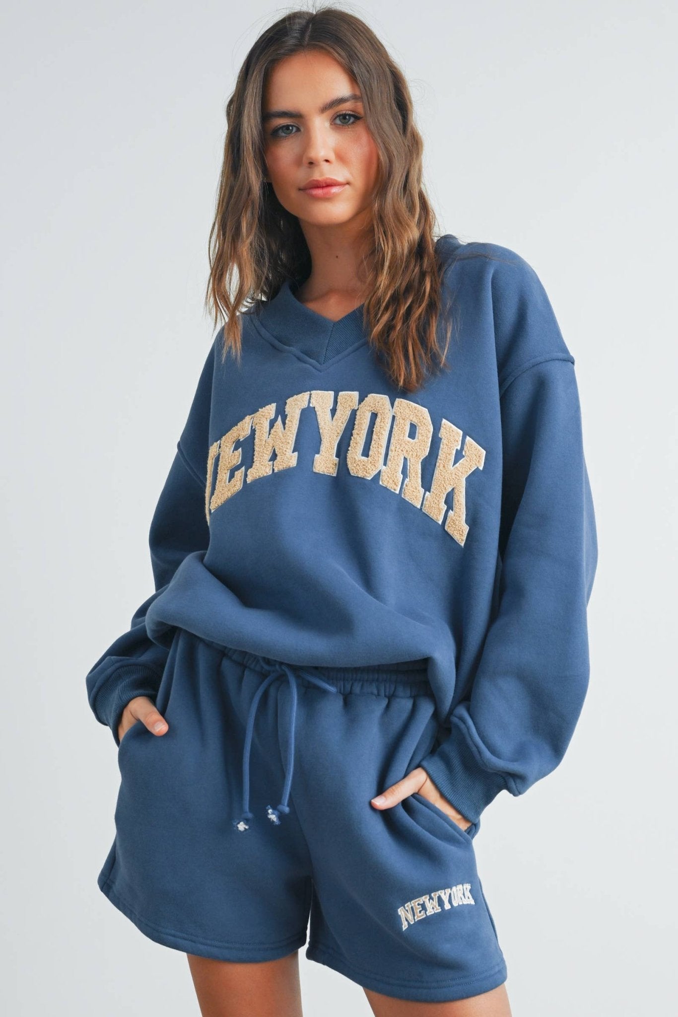 New York V - Neck Sweatshirt - Che Cose Belle