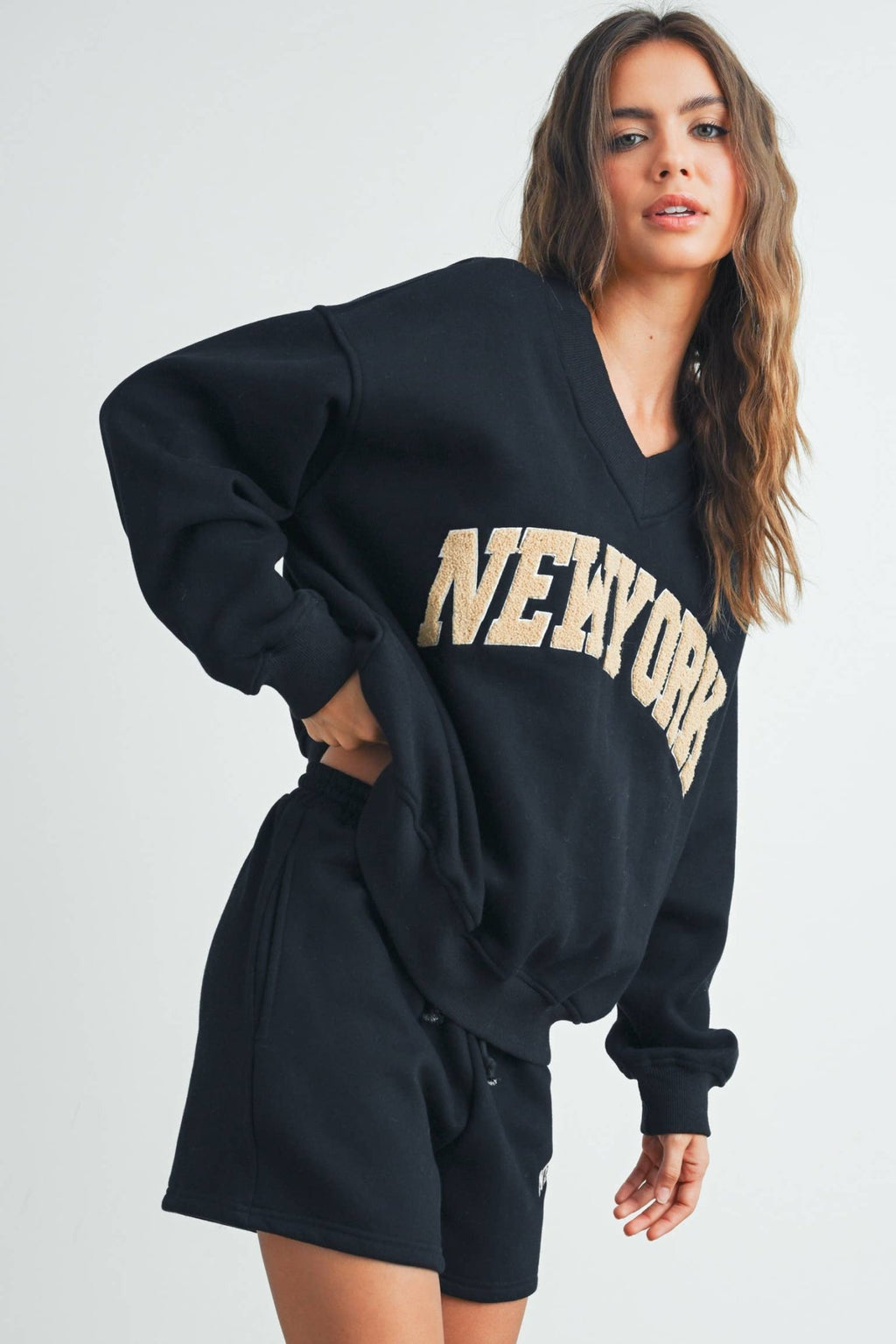 New York V - Neck Sweatshirt - Che Cose Belle