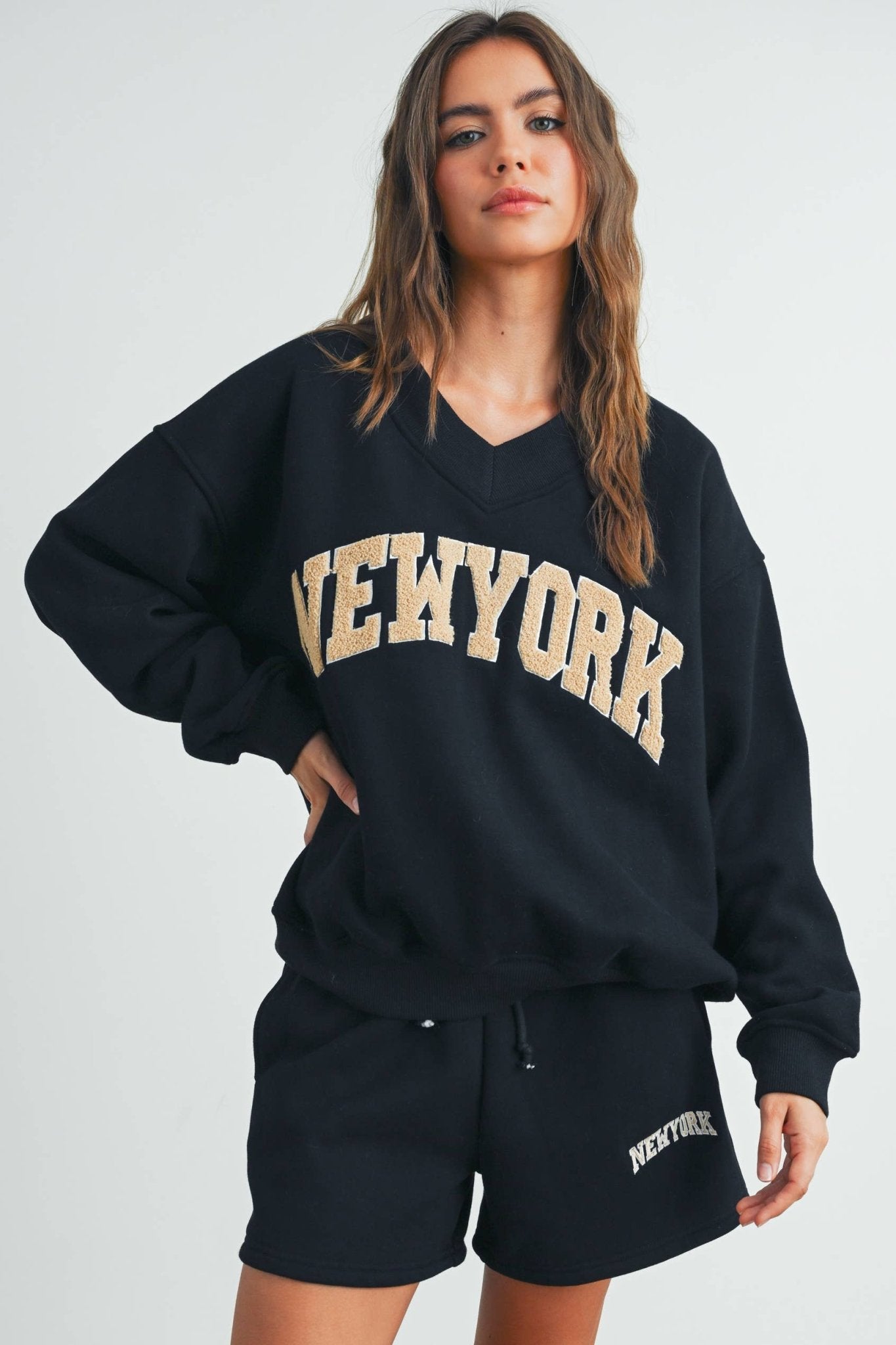 New York V - Neck Sweatshirt - Che Cose Belle