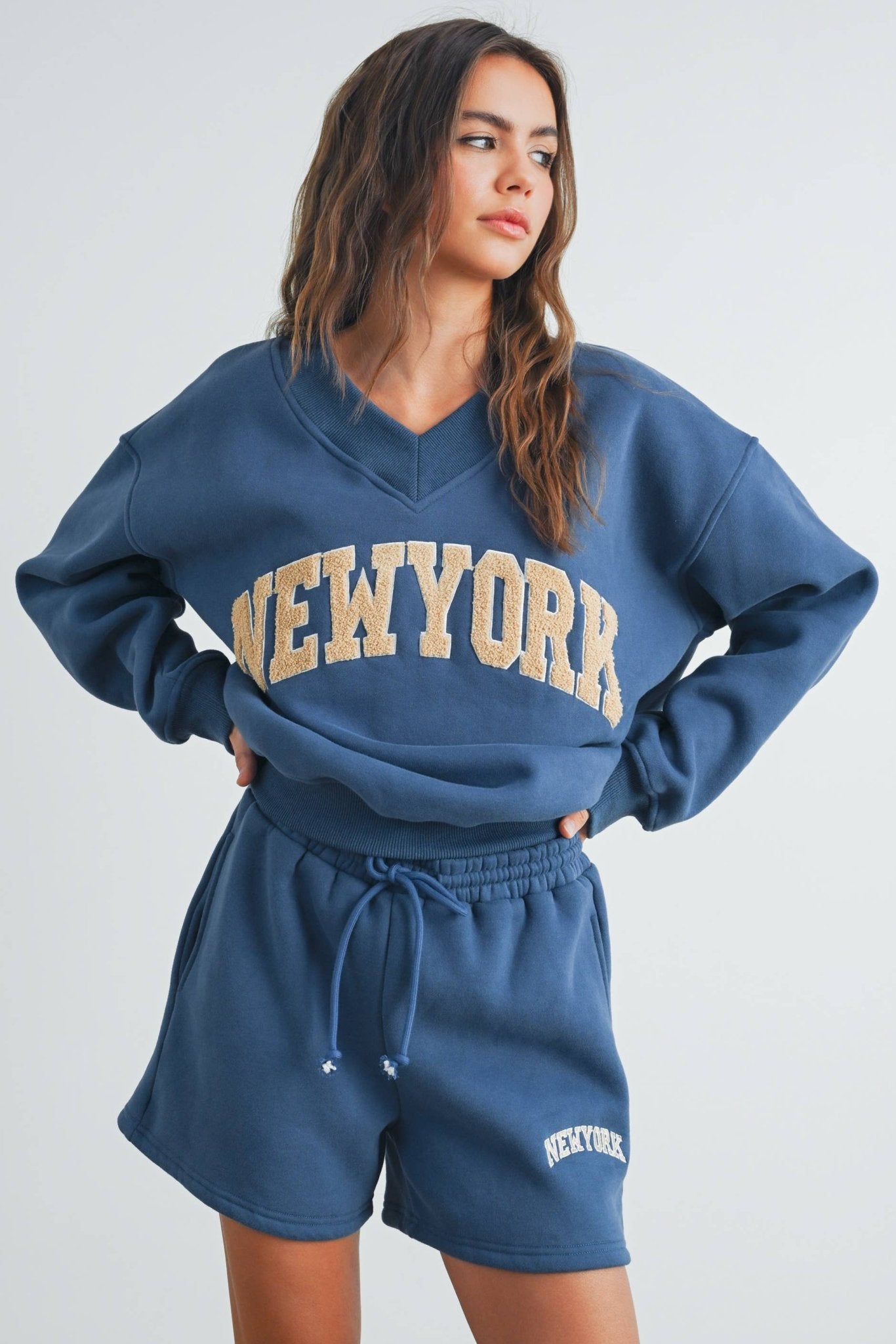 New York V - Neck Sweatshirt - Che Cose Belle