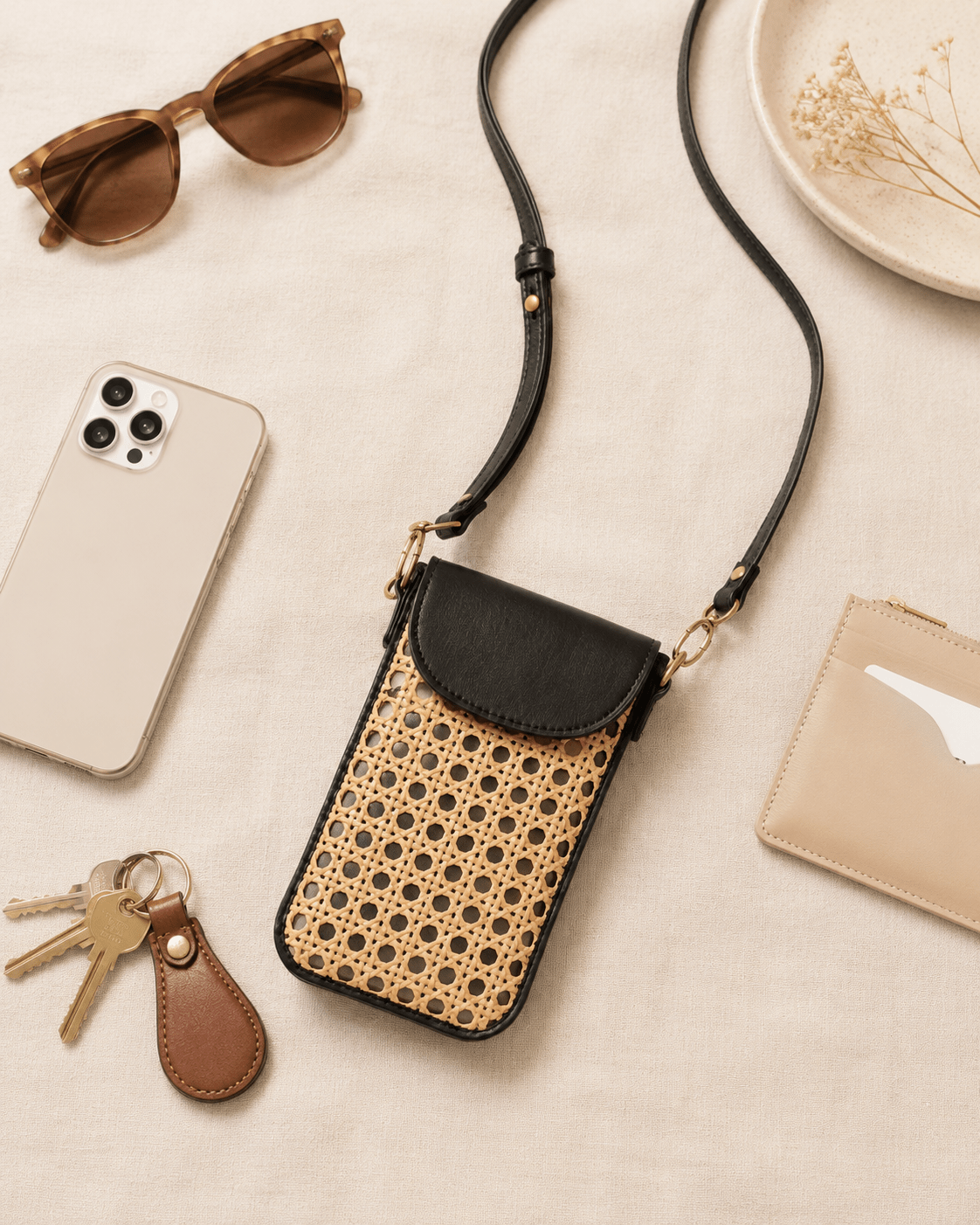 Nia Leather and Rattan Phone Sling - Che Cose Belle