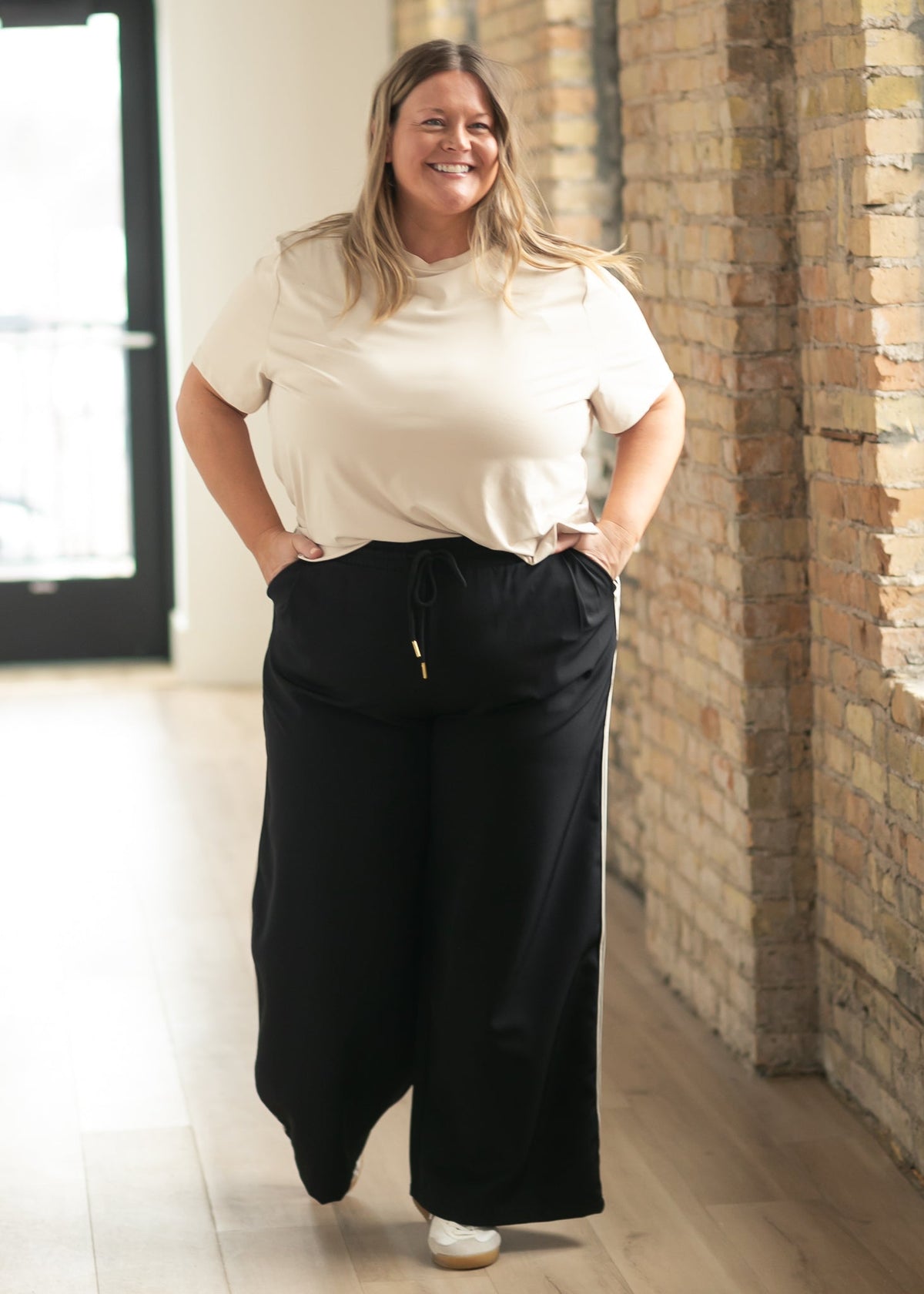 Nina Wide Leg Track Pants - Che Cose Belle