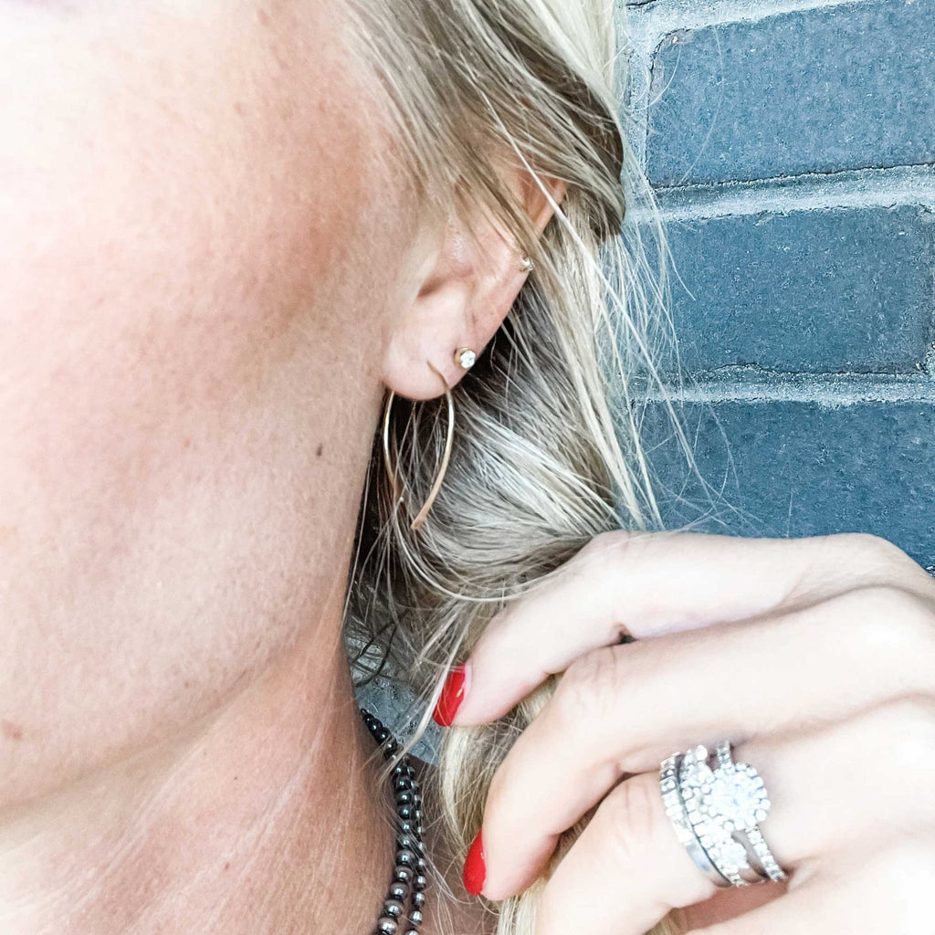 No Slip Threader Earring | Multiple Colors | Lux by Leslie - Che Cose Belle