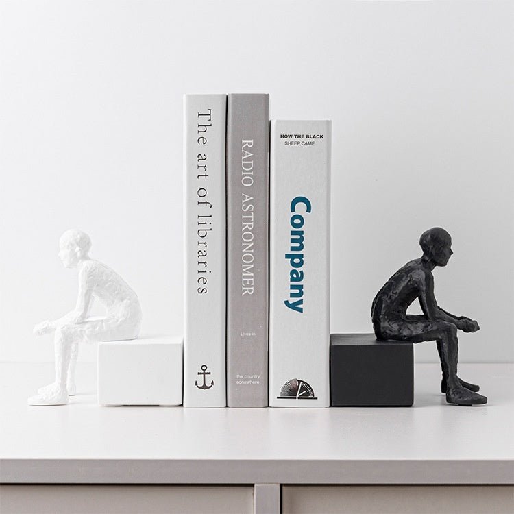 Nordic Style Seated Figure Bookends — Resin, White & Black - Che Cose Belle
