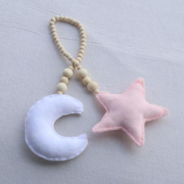 Nordic Wooden Beads Mobile Hanging Ornament Double Star Moon Nursery Bed Ornament For Kids Room Decoration Baby Shower Felt Nursery Ceiling Decoration For Girls/Boys Baby Crib Tent Hanging Pendant Wall Decor Photography Props - Che Cose Belle