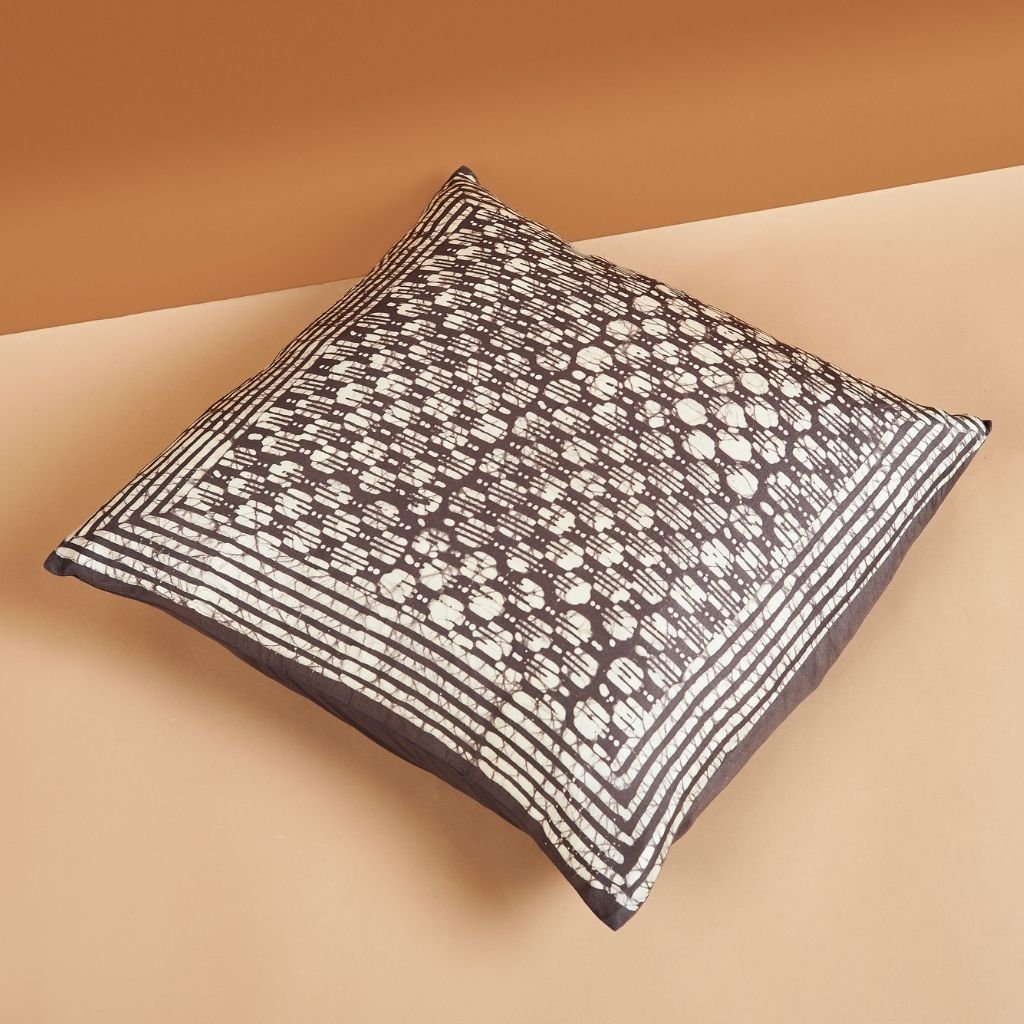 Oasis Hand Crafted Wax Block Print Mulberry Silk Pillow - Che Cose Belle
