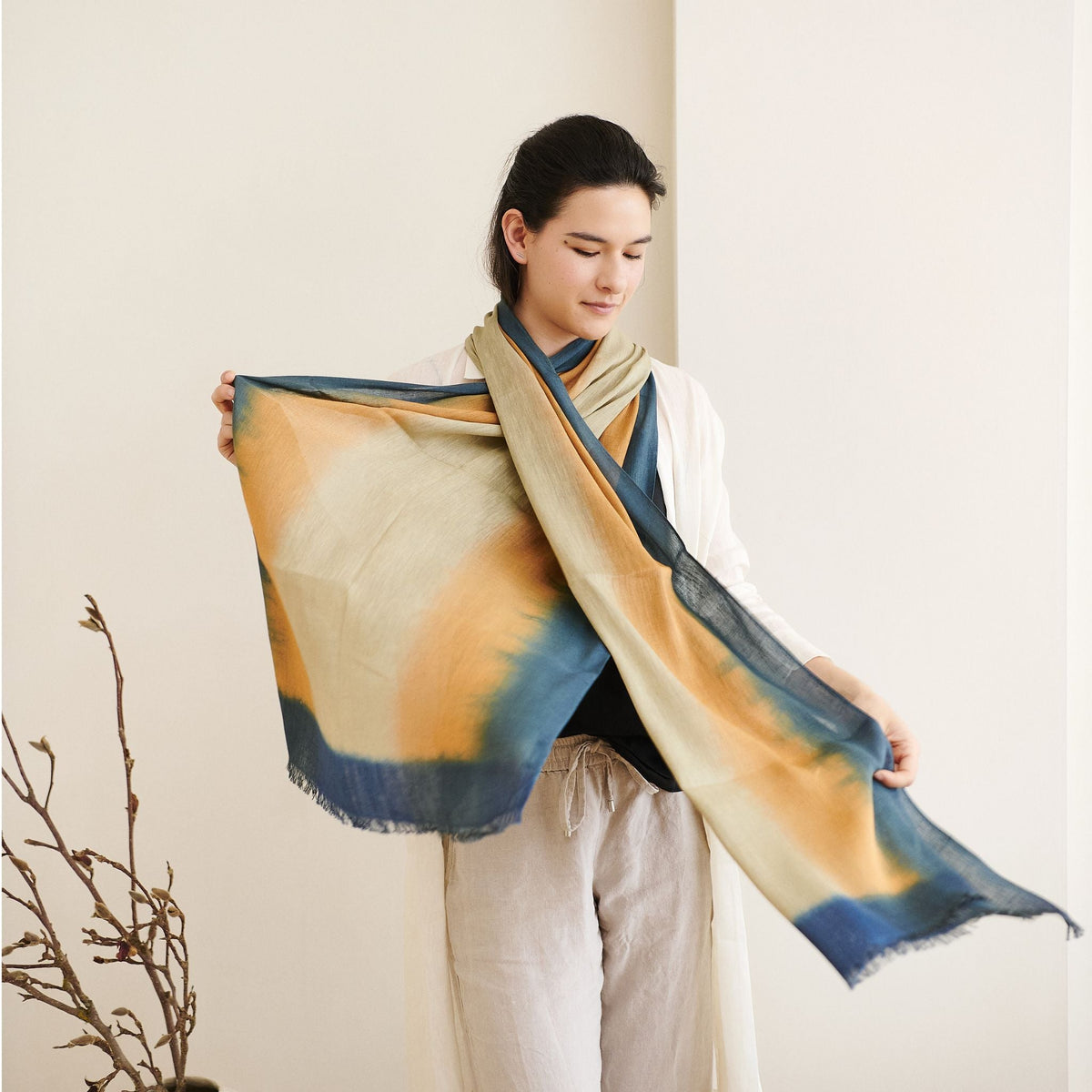 Oceana Beige Soft Linen Silk Handloom Scarf - Che Cose Belle